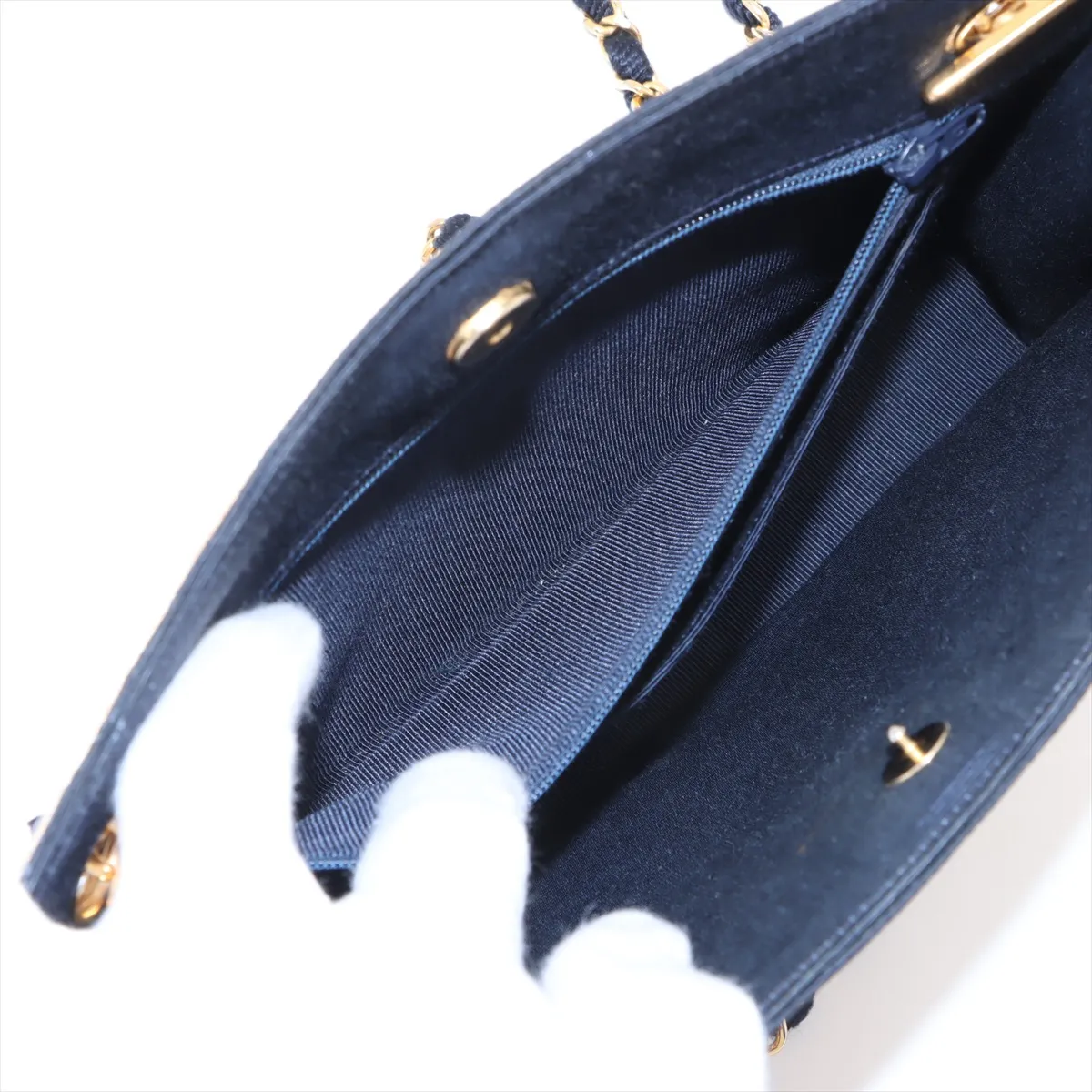 Matelassé Straw x Nylon Chain Tote Bag, Beige x Navy, Gold Hardware — view 8