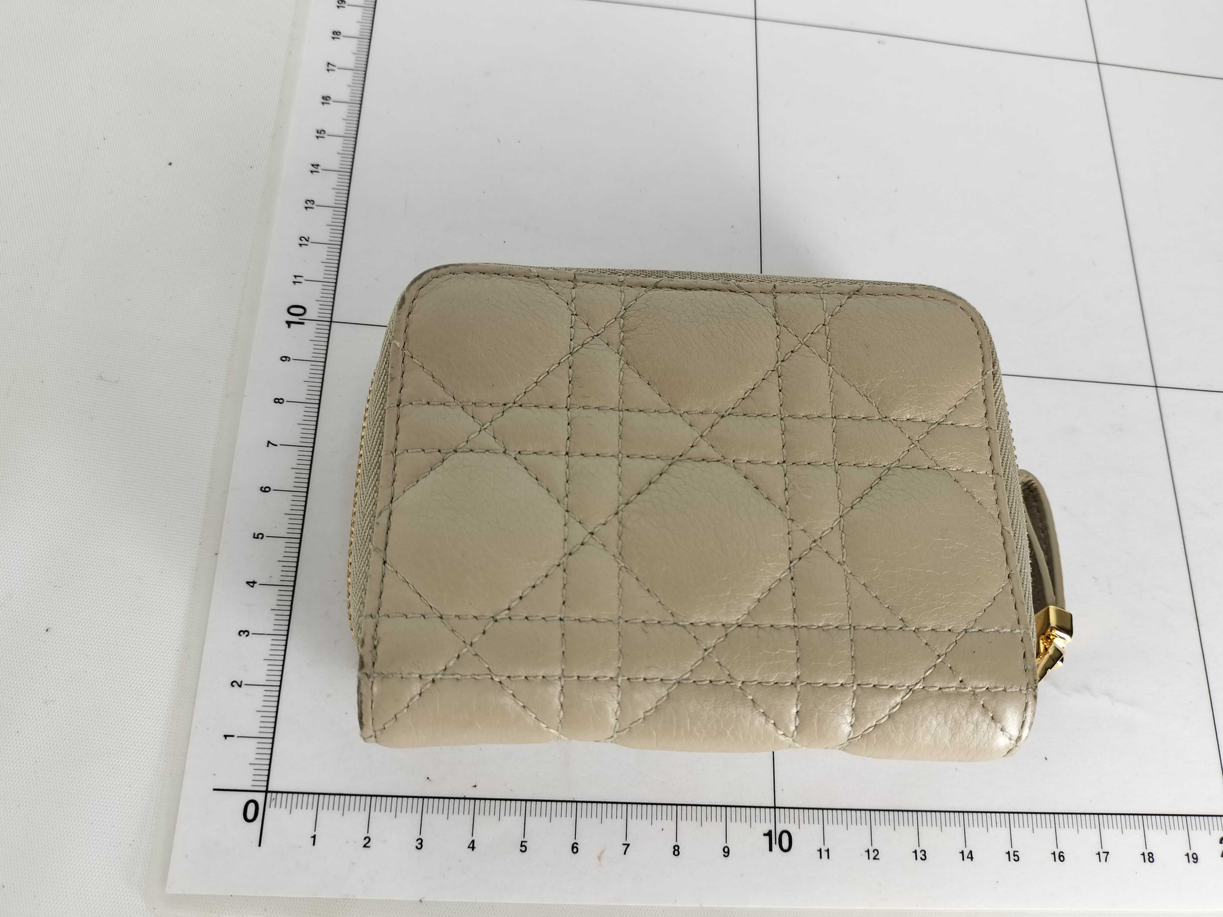 CD Compact Round Wallet — view 11