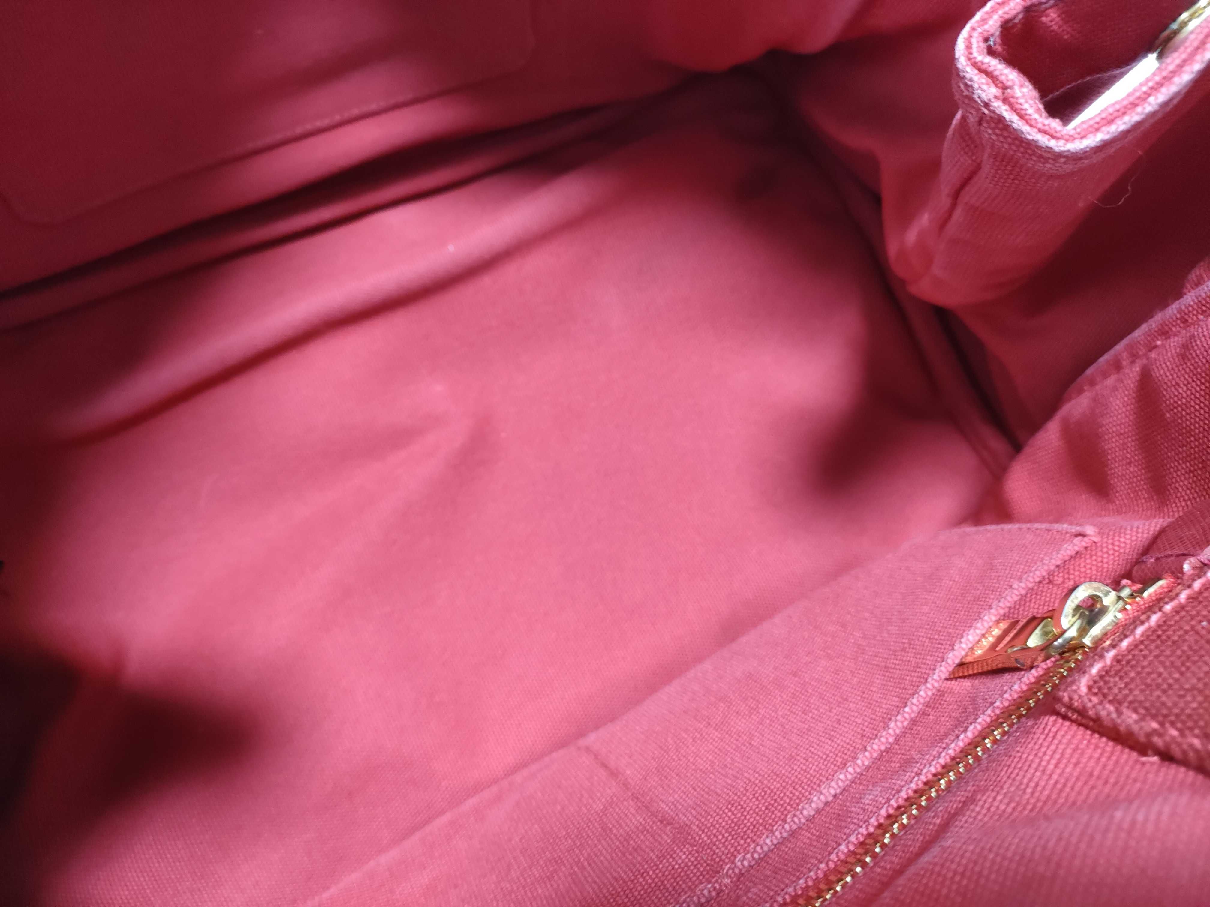 Canapa Red Tote Bag — view 13