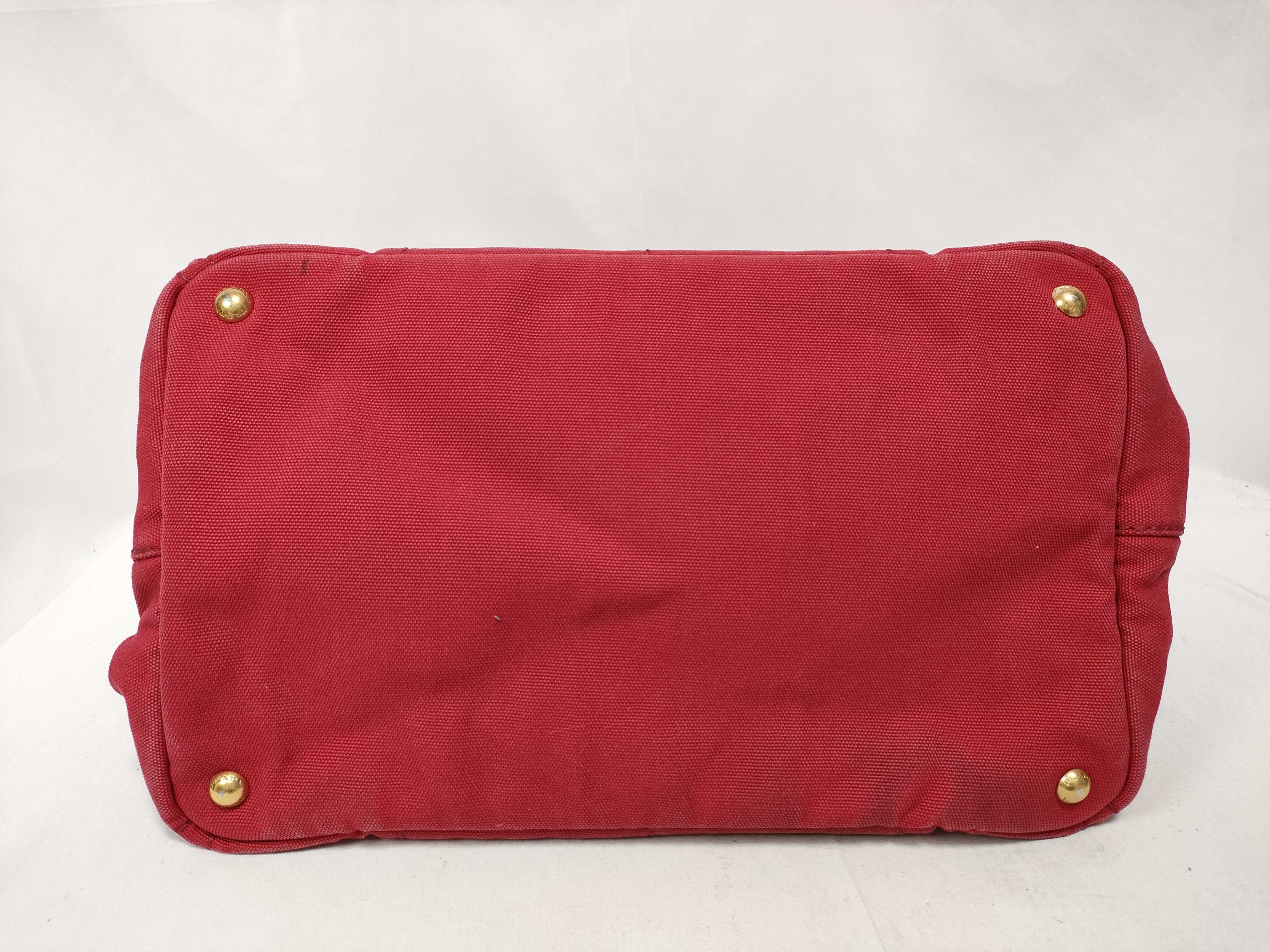 Canapa Red Tote Bag — view 3