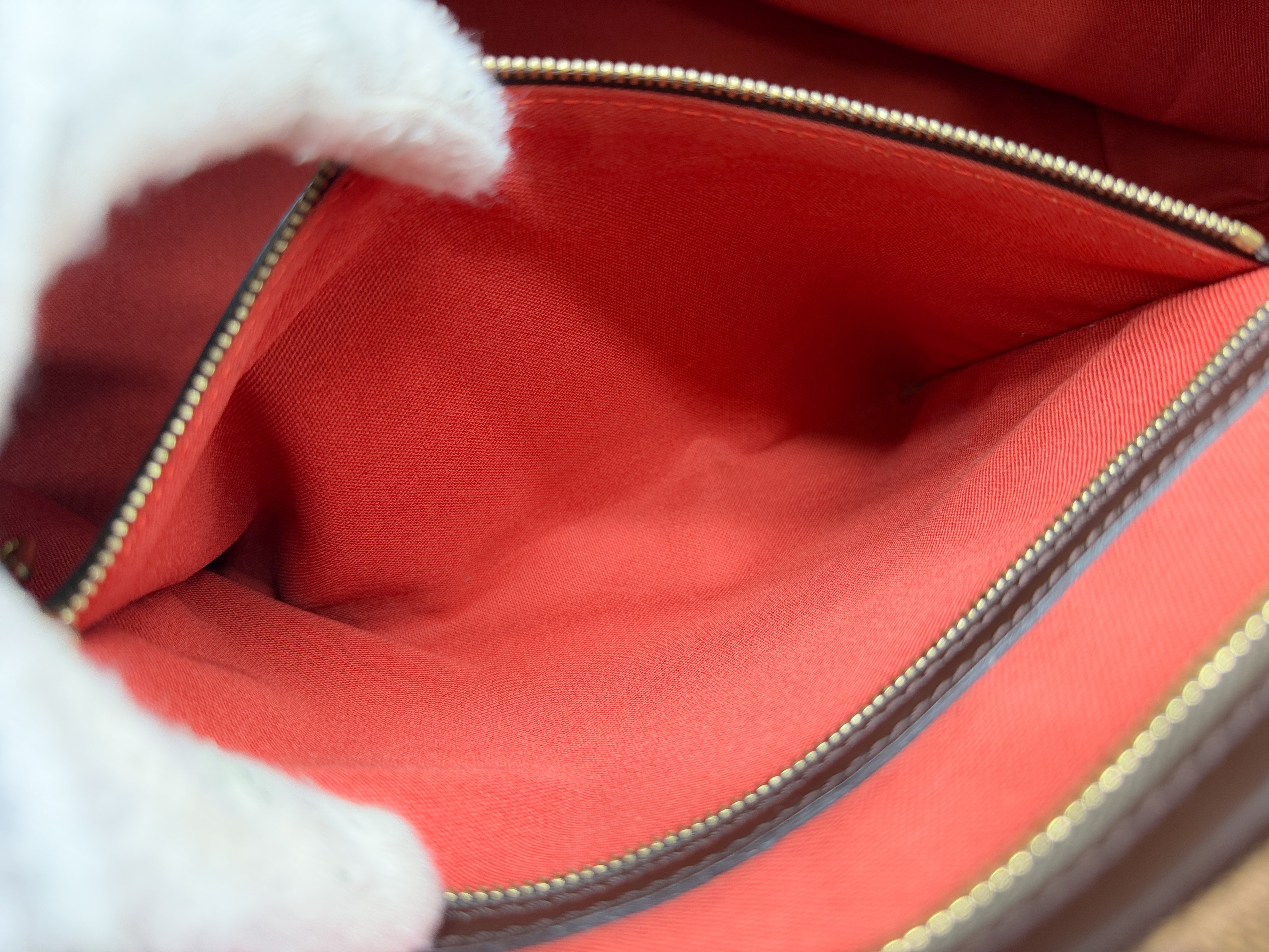 Damier N51119 Chelsea TH1002 Shoulder Bag — view 10