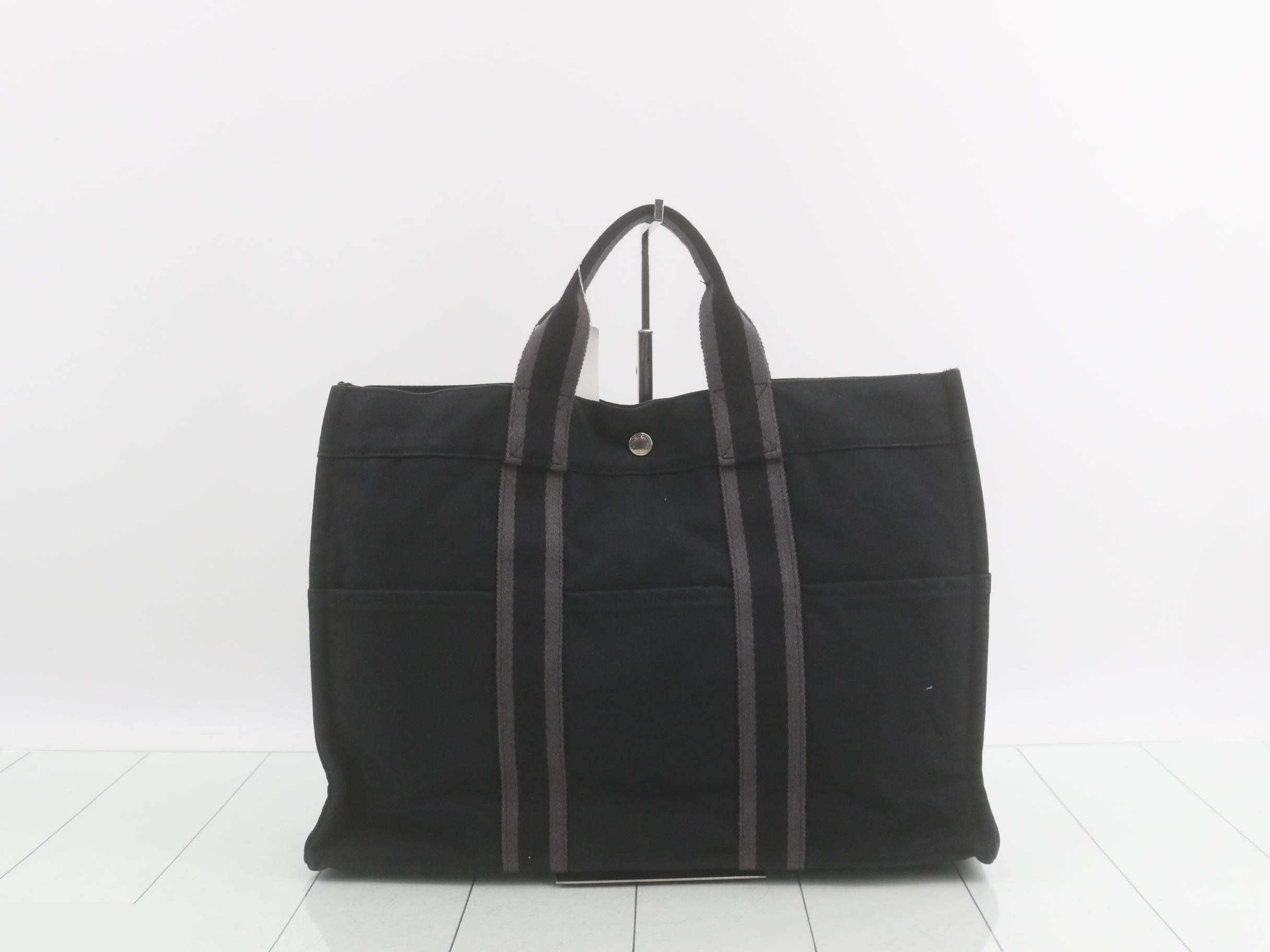 Fooltoe (Bag) MM Tote Bag — view 2