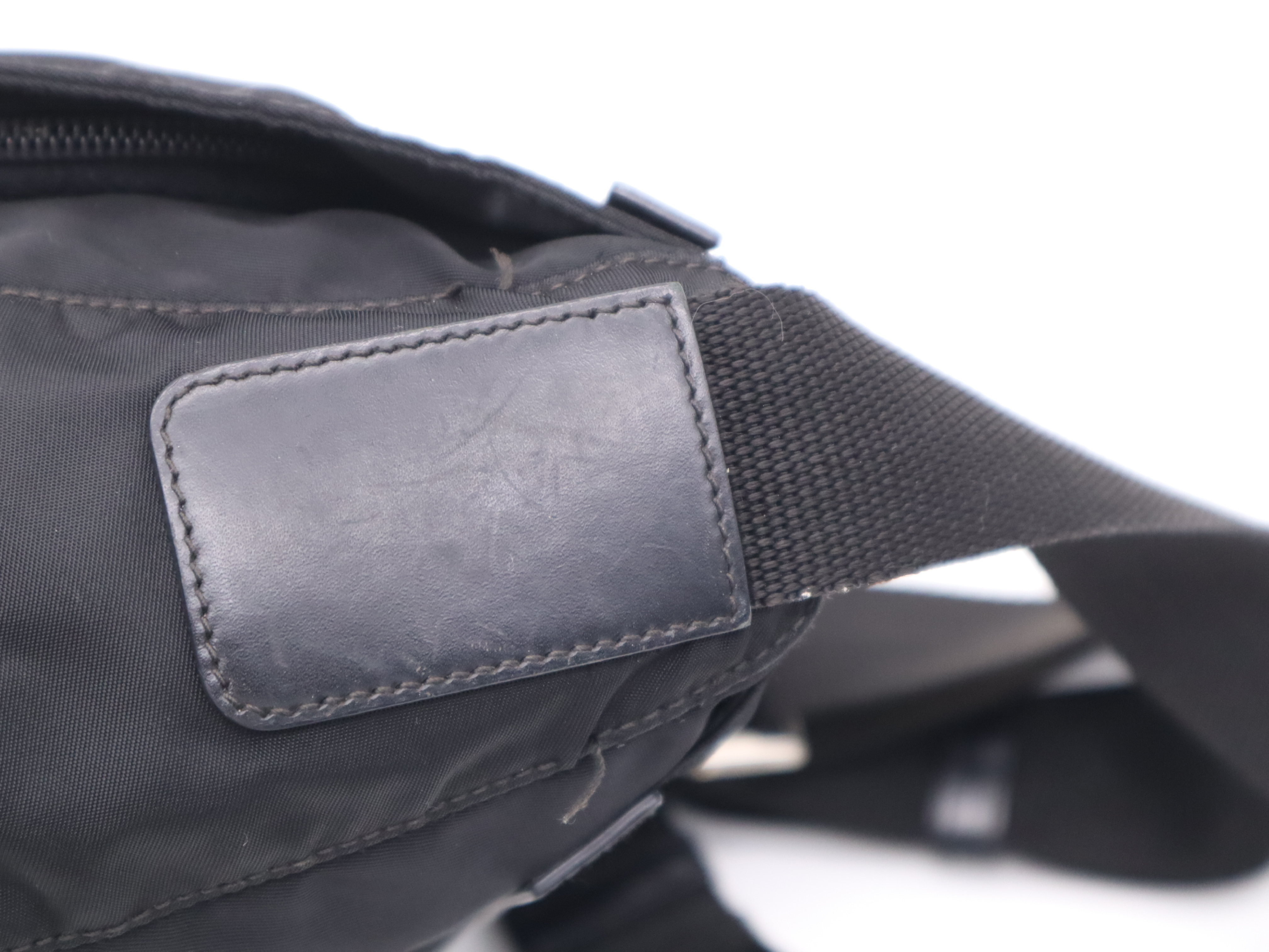 BT8994 Tessuto Black Shoulder Bag with Dust Bag and Guarantee Card — view 8
