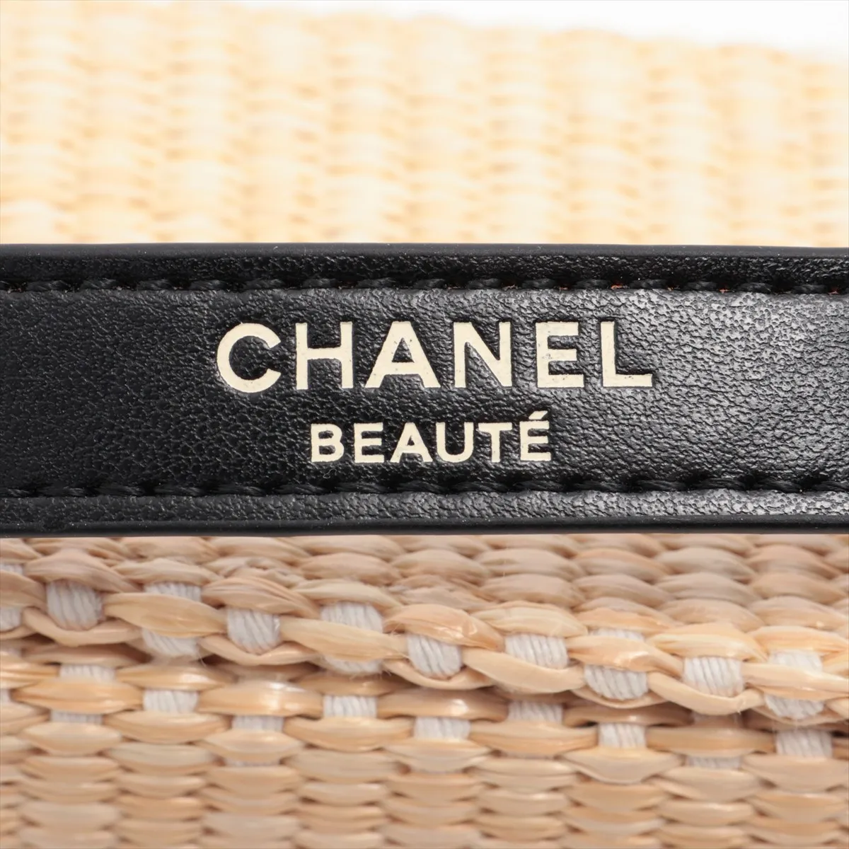 logo fabric pouch beige gold x black metal fittings — view 7