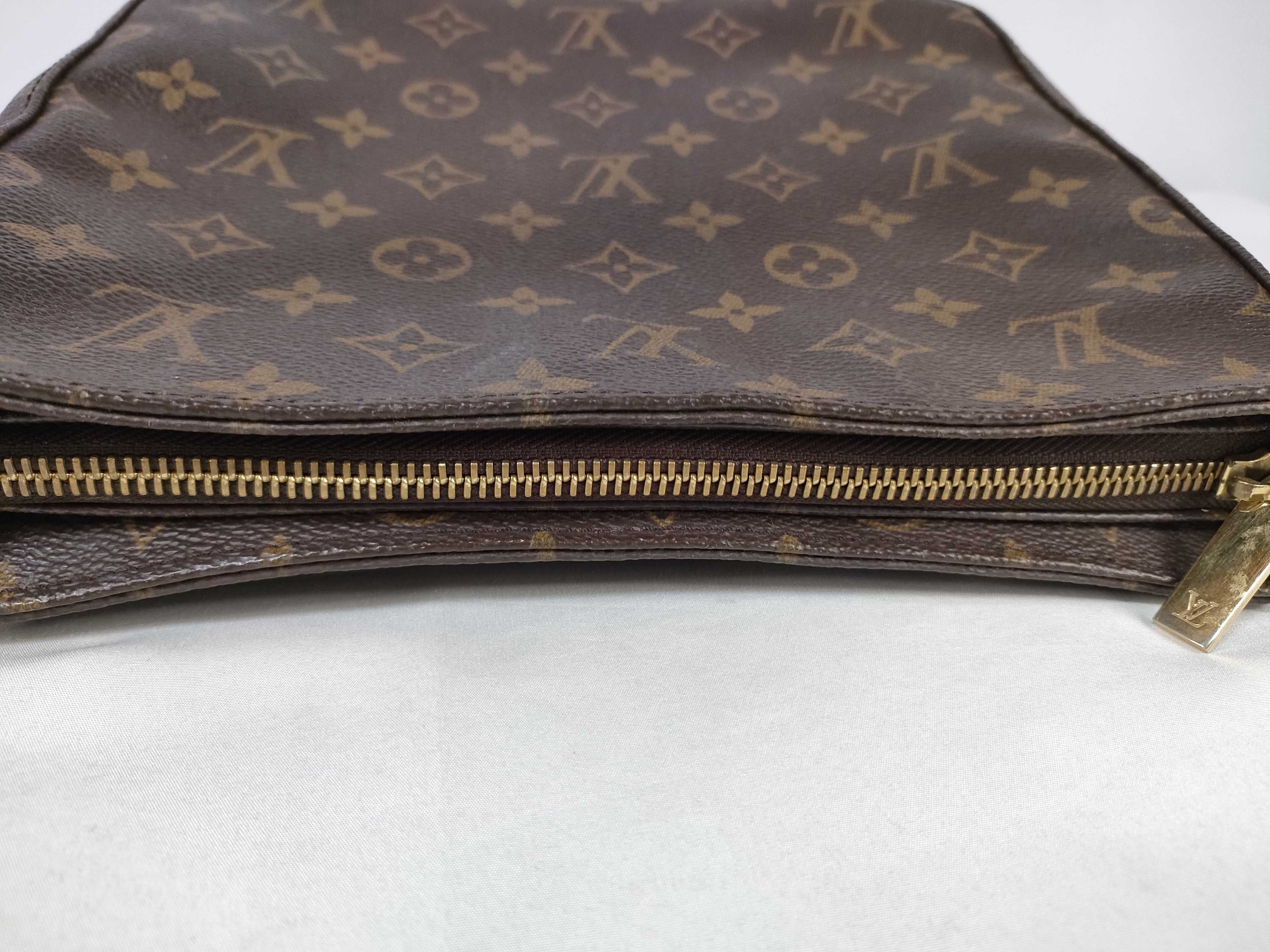 Monogram M51146 Looping MM Shoulder Bag — view 6