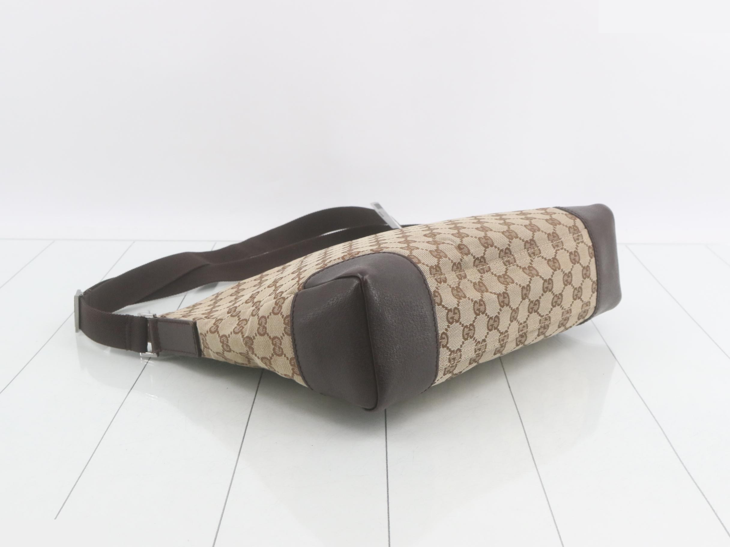 GG Canvas (Bag) - Shoulder Bag — view 5