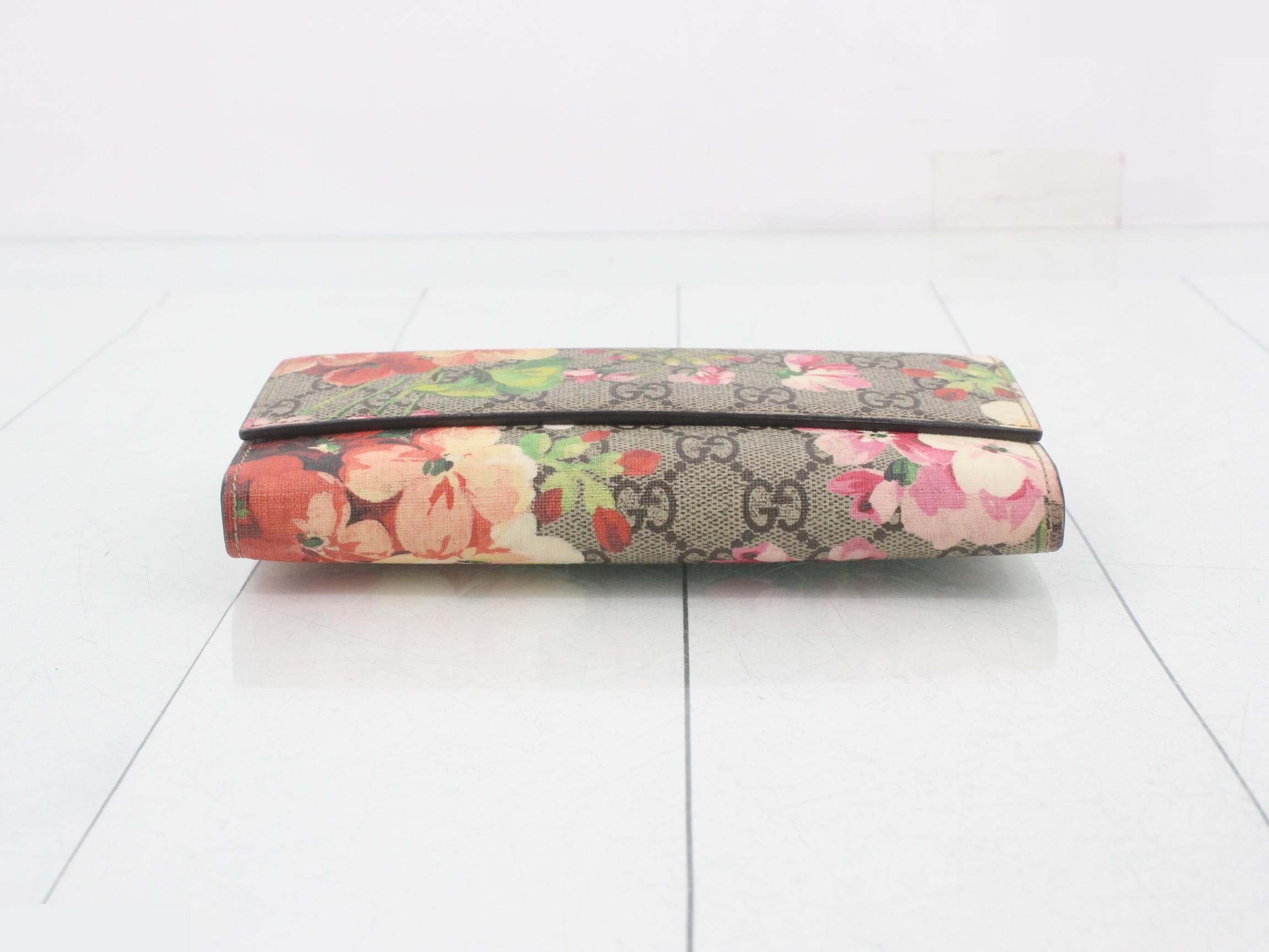 long wallet — view 3