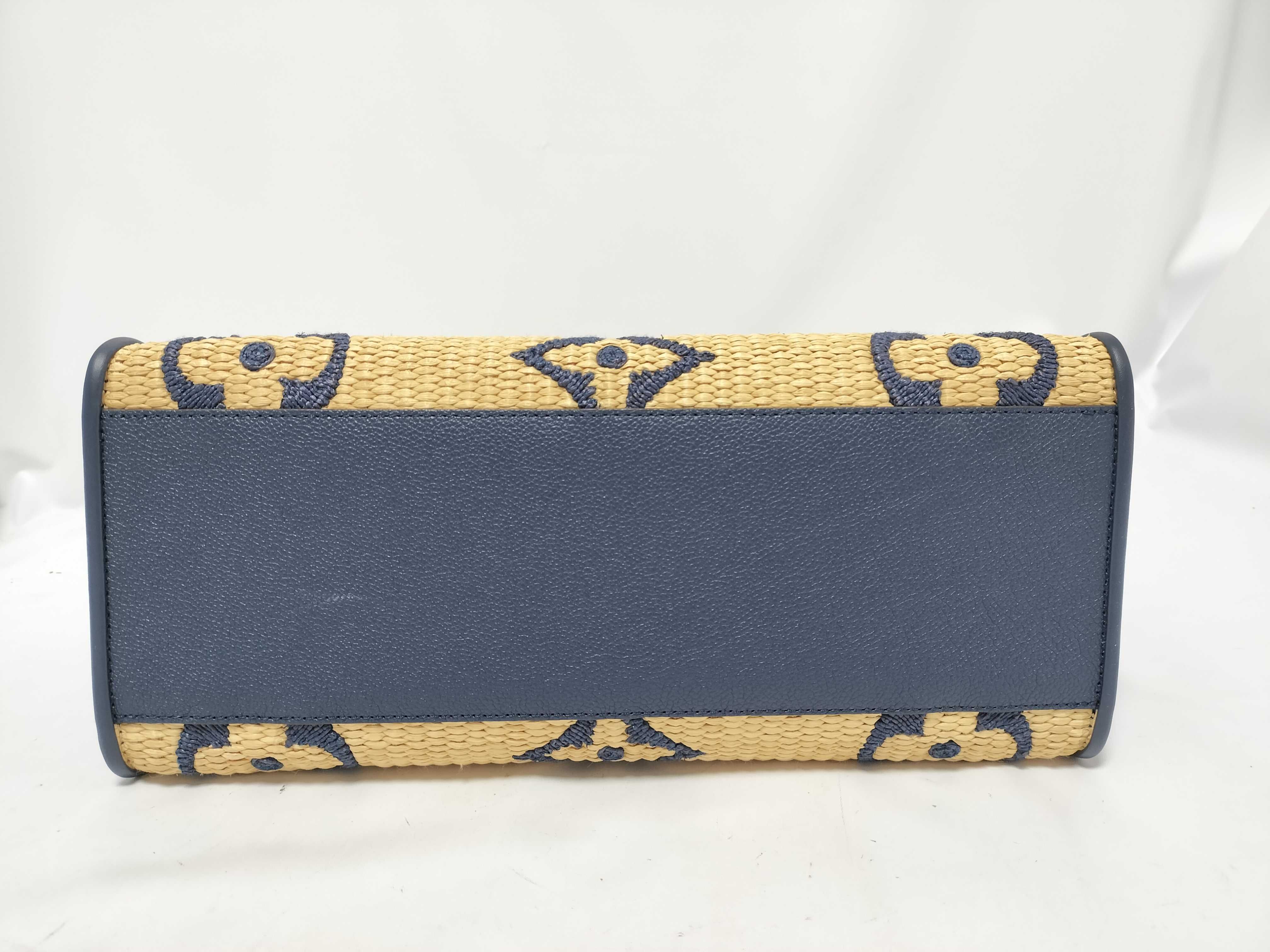 LV Monogram OnTheGo Raffia-like Textile M57723 FOID Confirmed Handbag — view 6