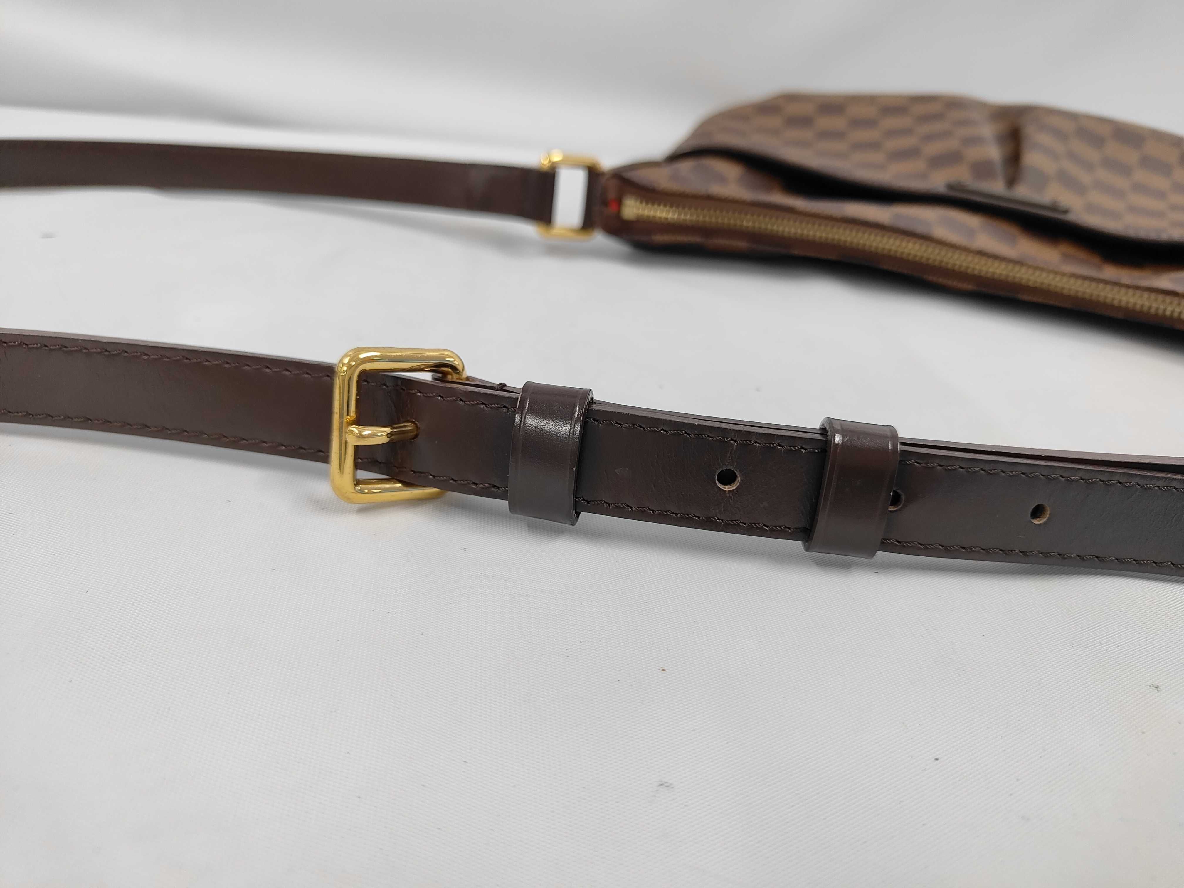 Damier Bloomsbury PM Shoulder Bag — view 5