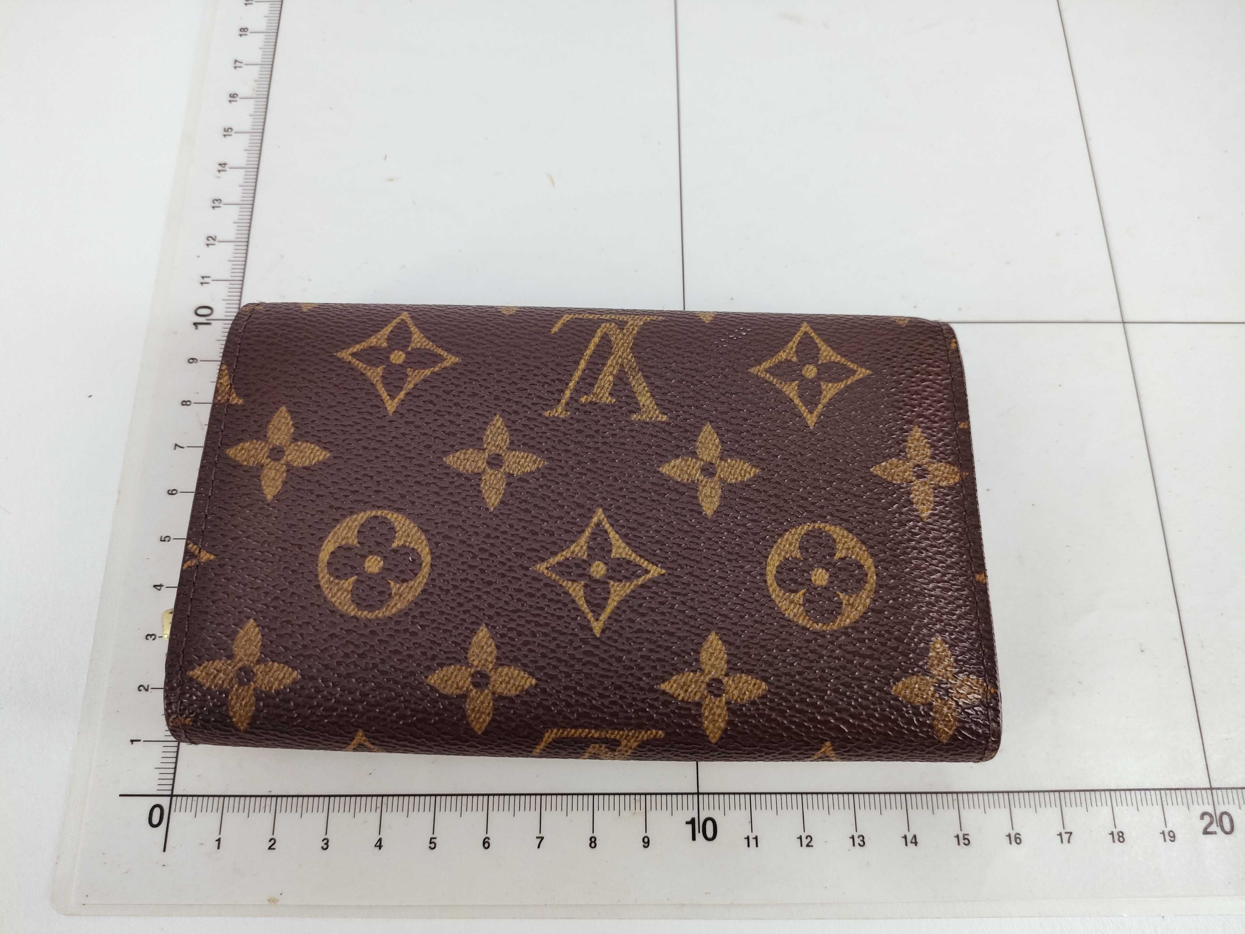 Monogram M61730 Portemonnaie Bietrezor Wallet and other accessories — view 2