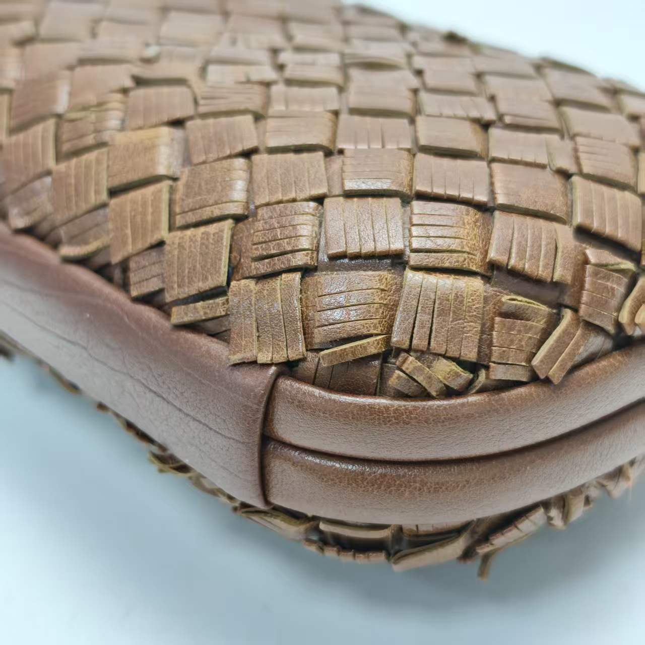 【*Shipped from: China*】BOTTEGA VENETA Knot Leather Clutch Bag Second Bag — view 4