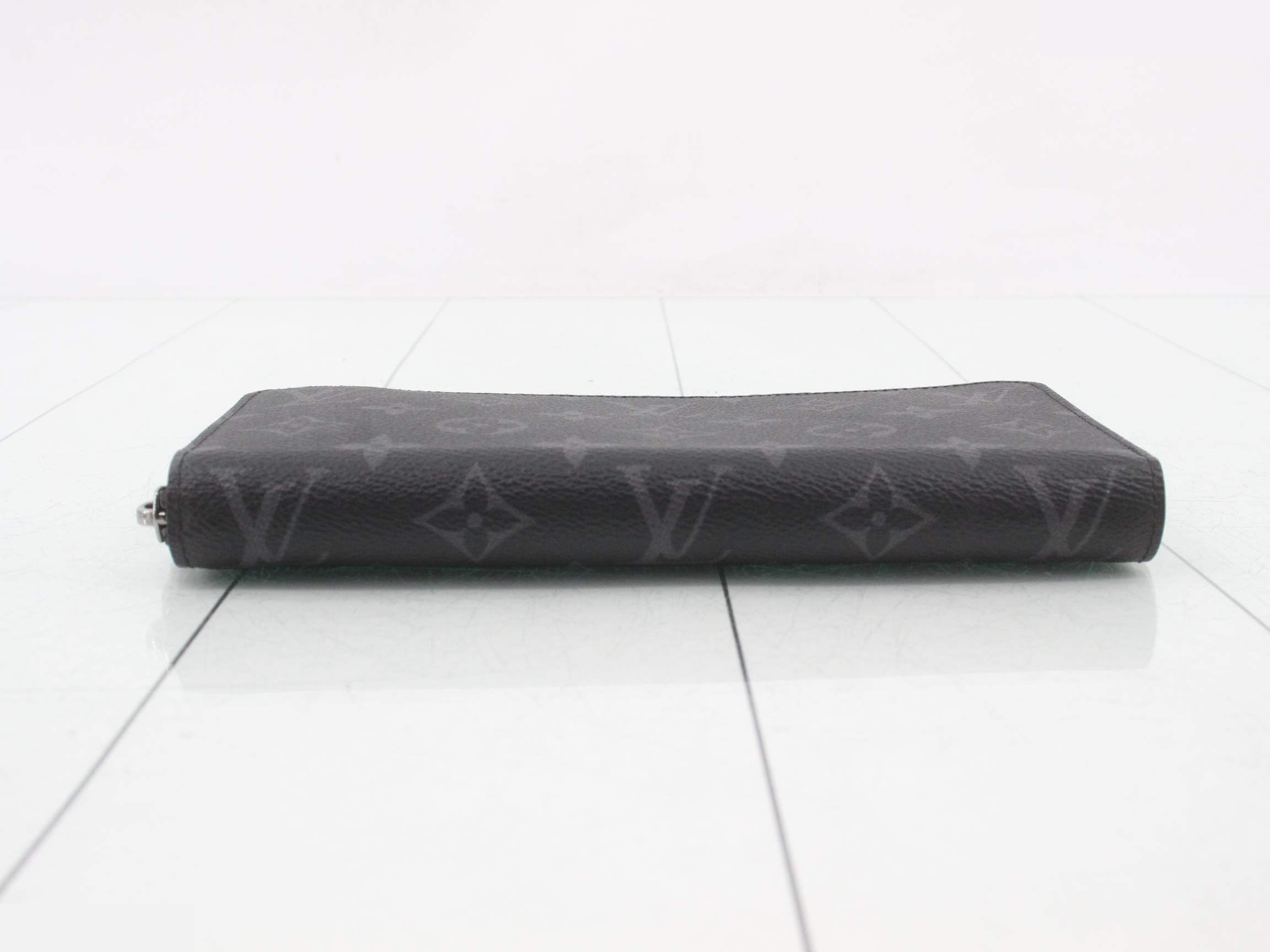 Zippy Wallet — view 3