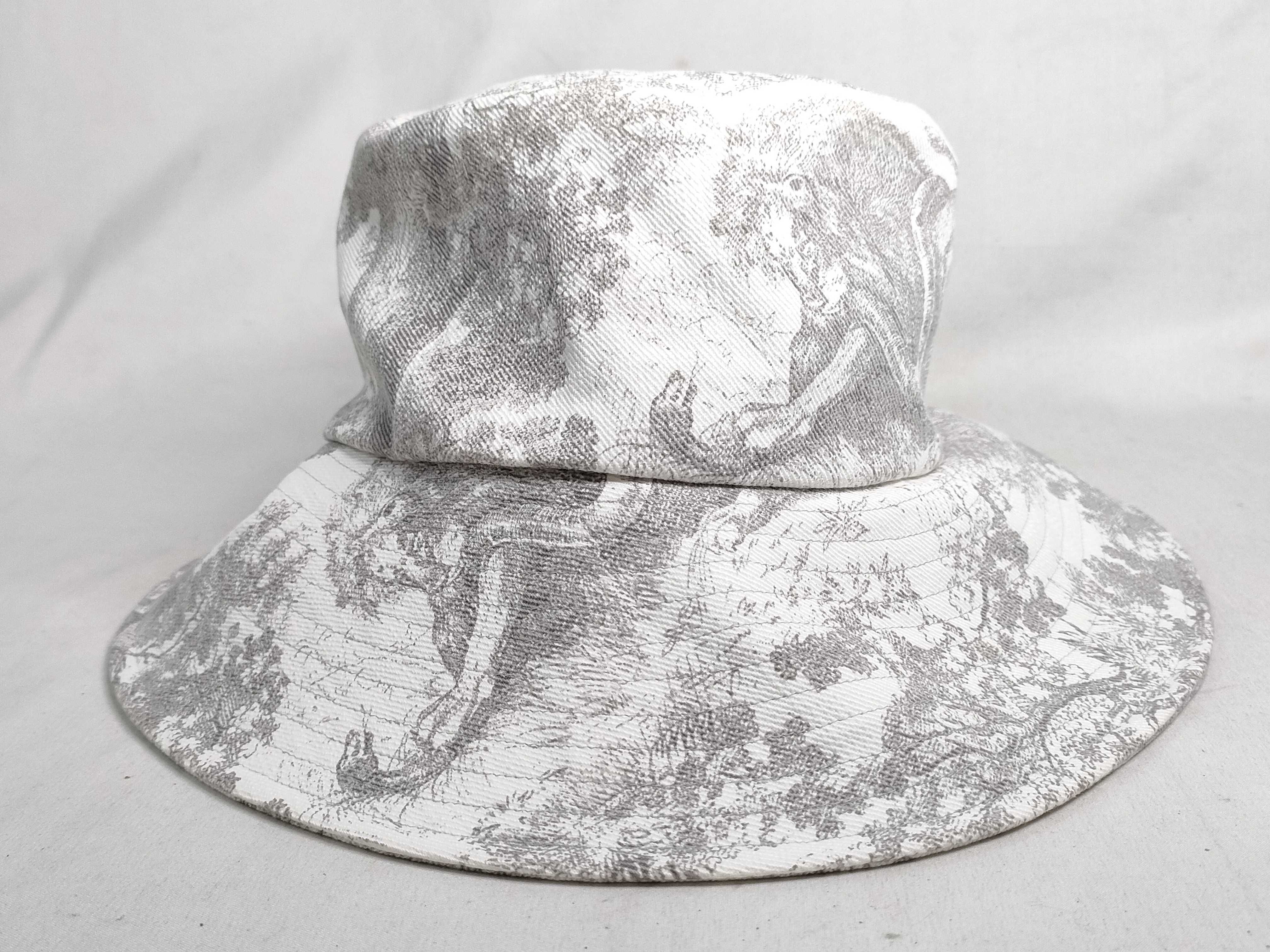Toile de Jouy Bucket Hat and other accessories — view 2