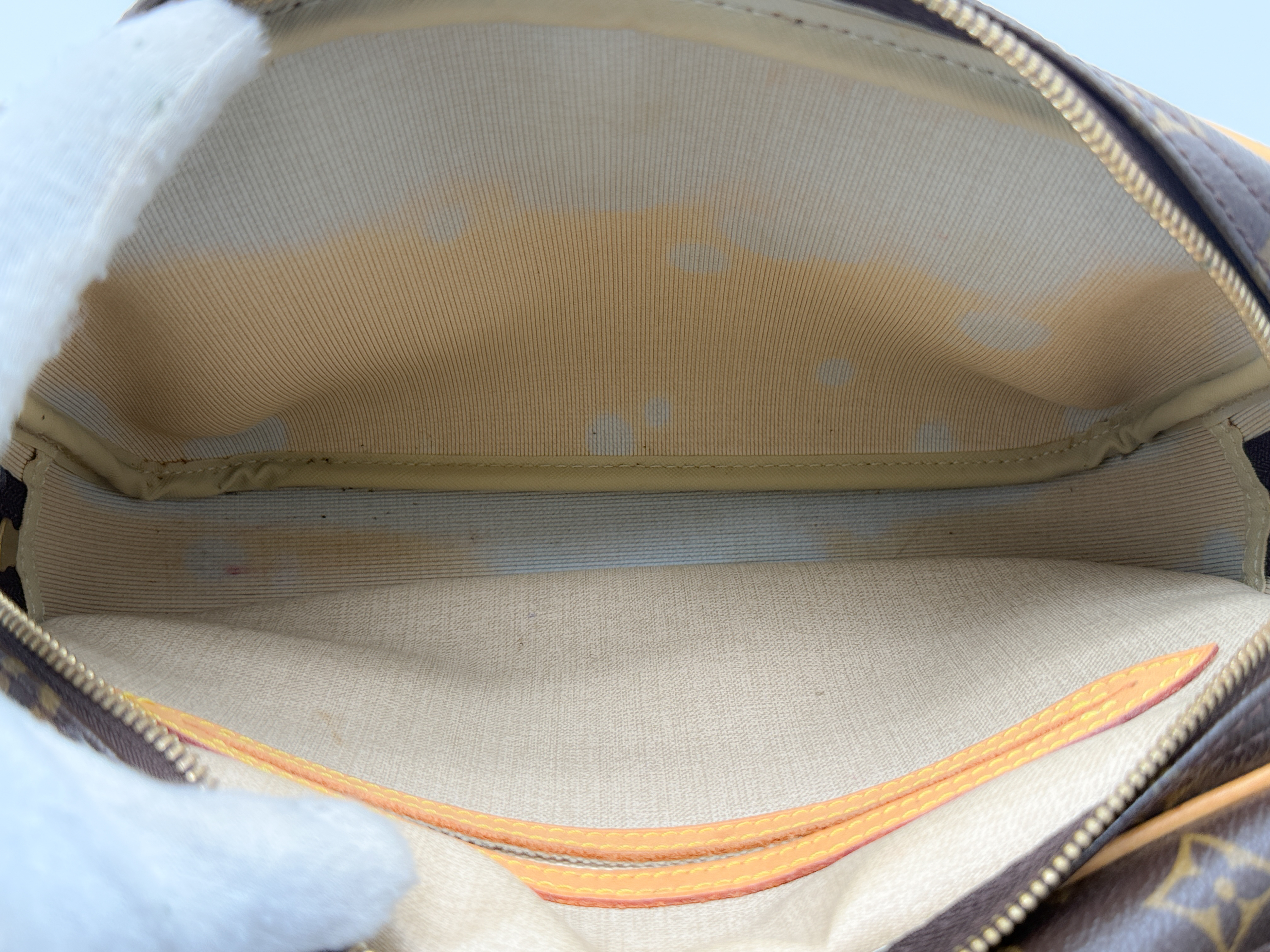Monogram M45254 Reporter PM SP3097 Shoulder Bag — view 11