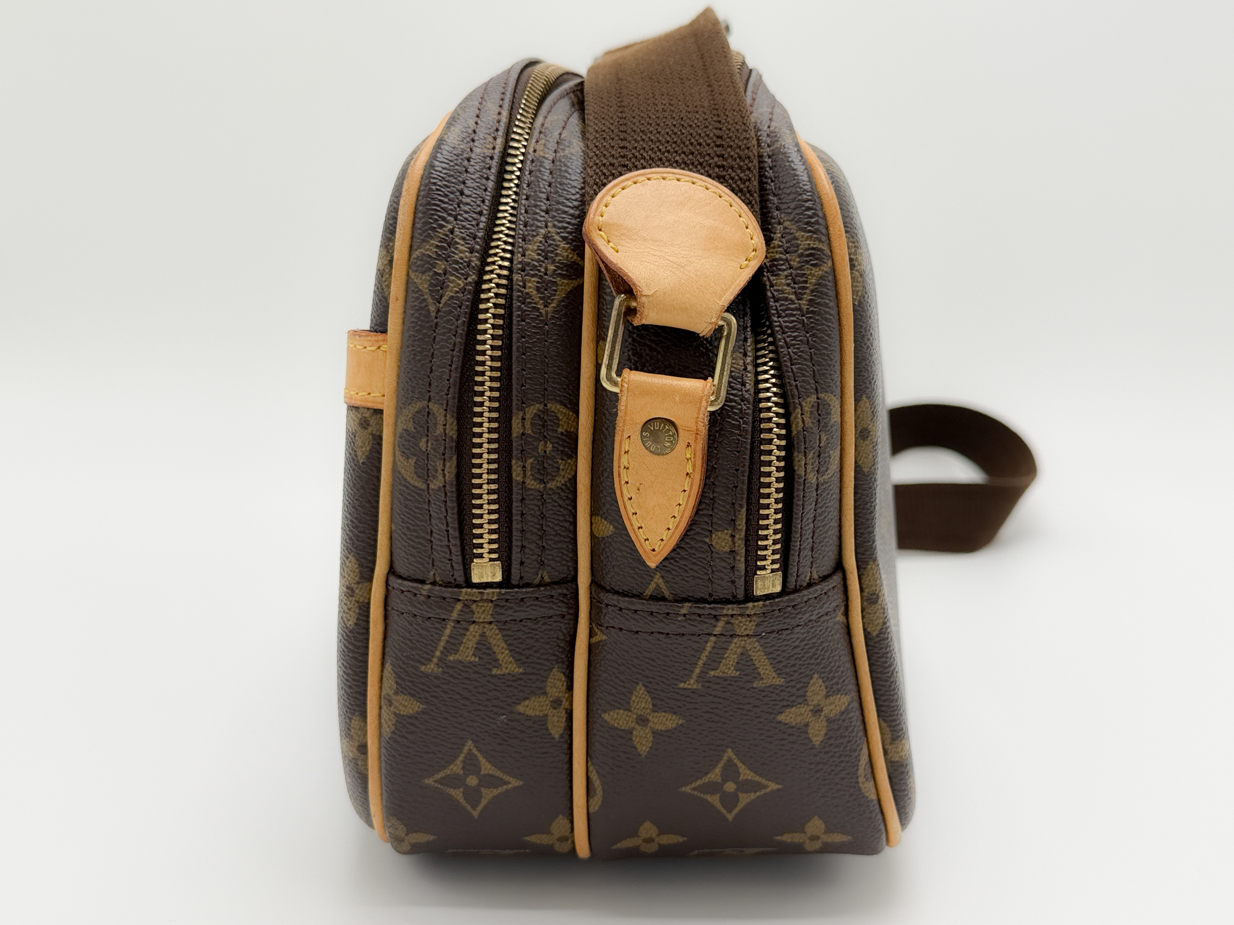 Monogram M45254 Reporter PM SP3097 Shoulder Bag — view 7