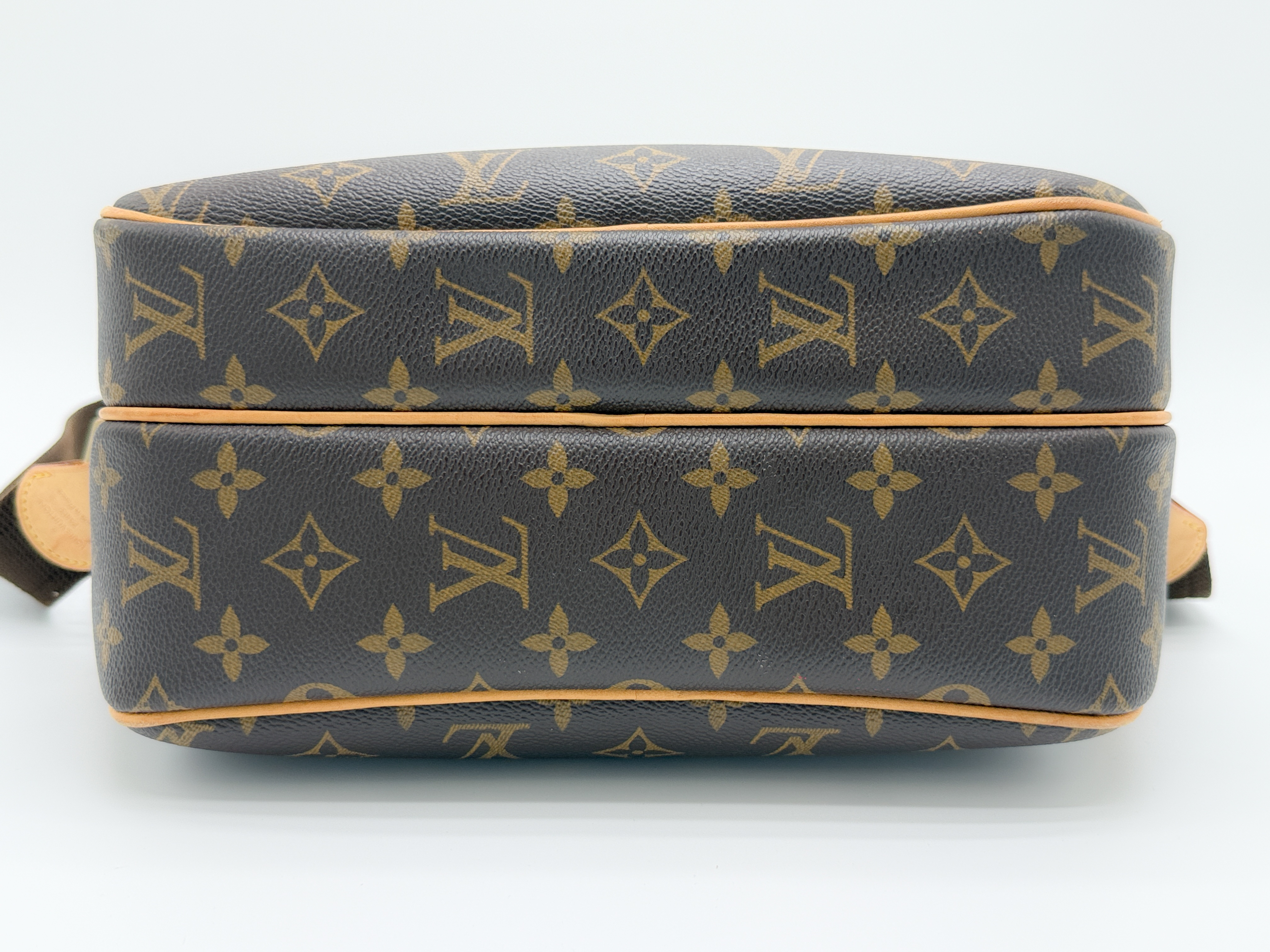 Monogram M45254 Reporter PM SP3097 Shoulder Bag — view 10