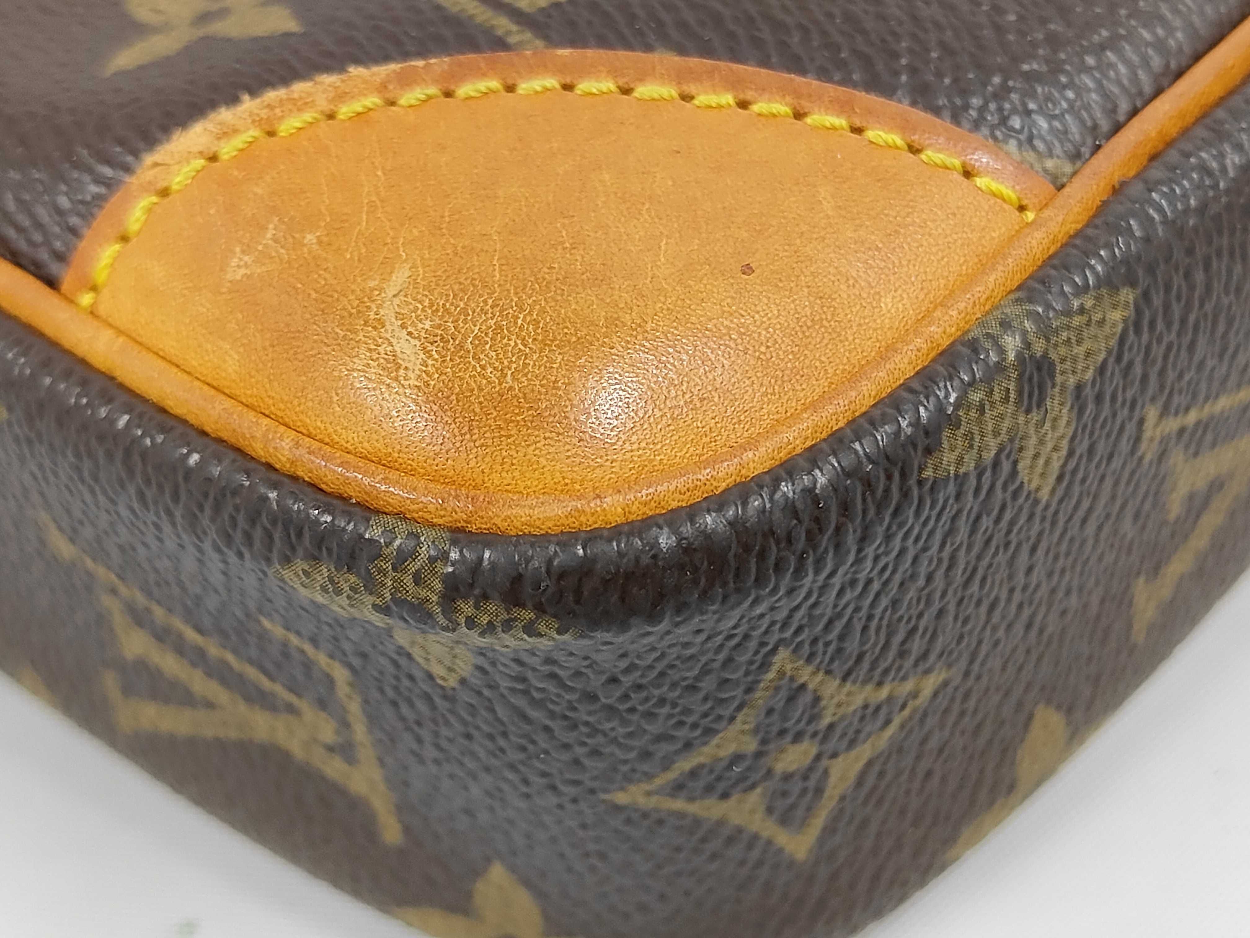 Monogram Danube PM TH1025 Shoulder Bag — view 4