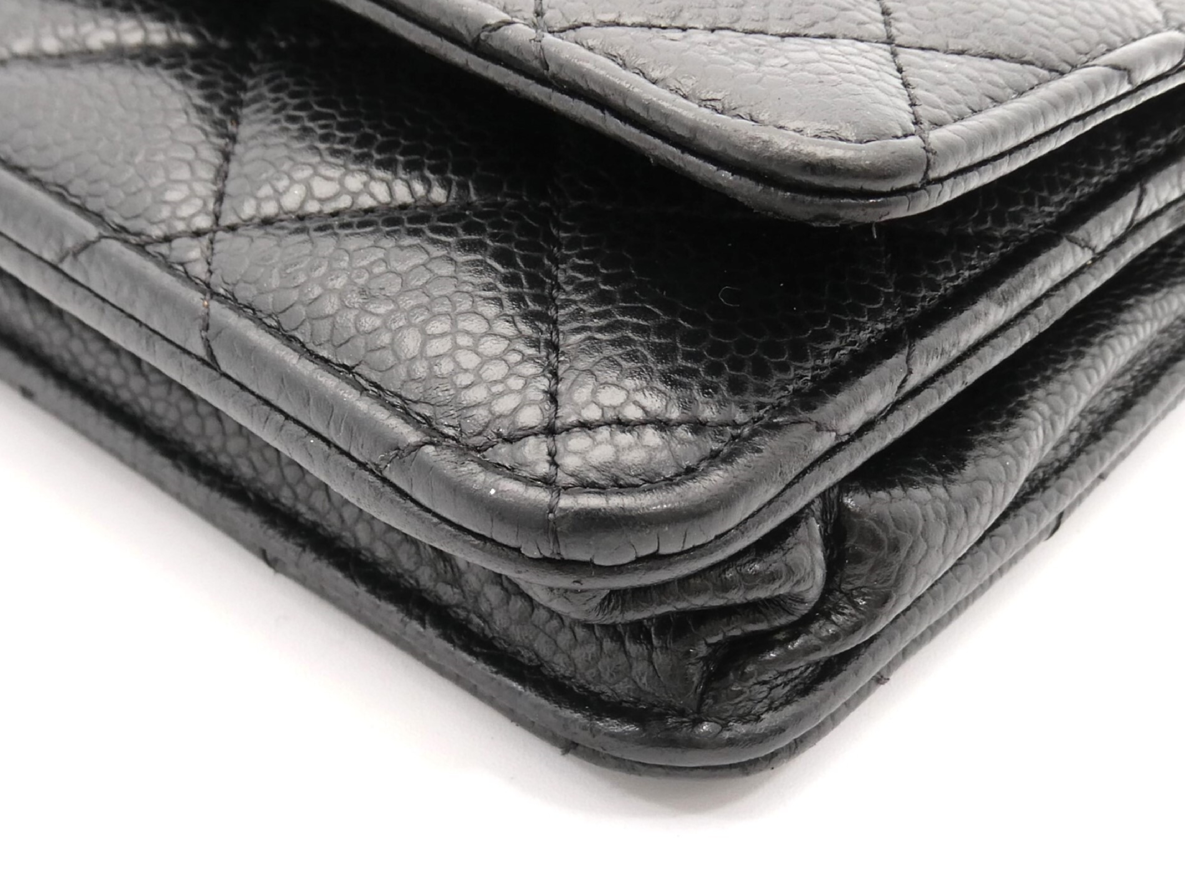 Matelassé Coco Mark Caviar Skin Chain Wallet Shoulder Bag — view 13
