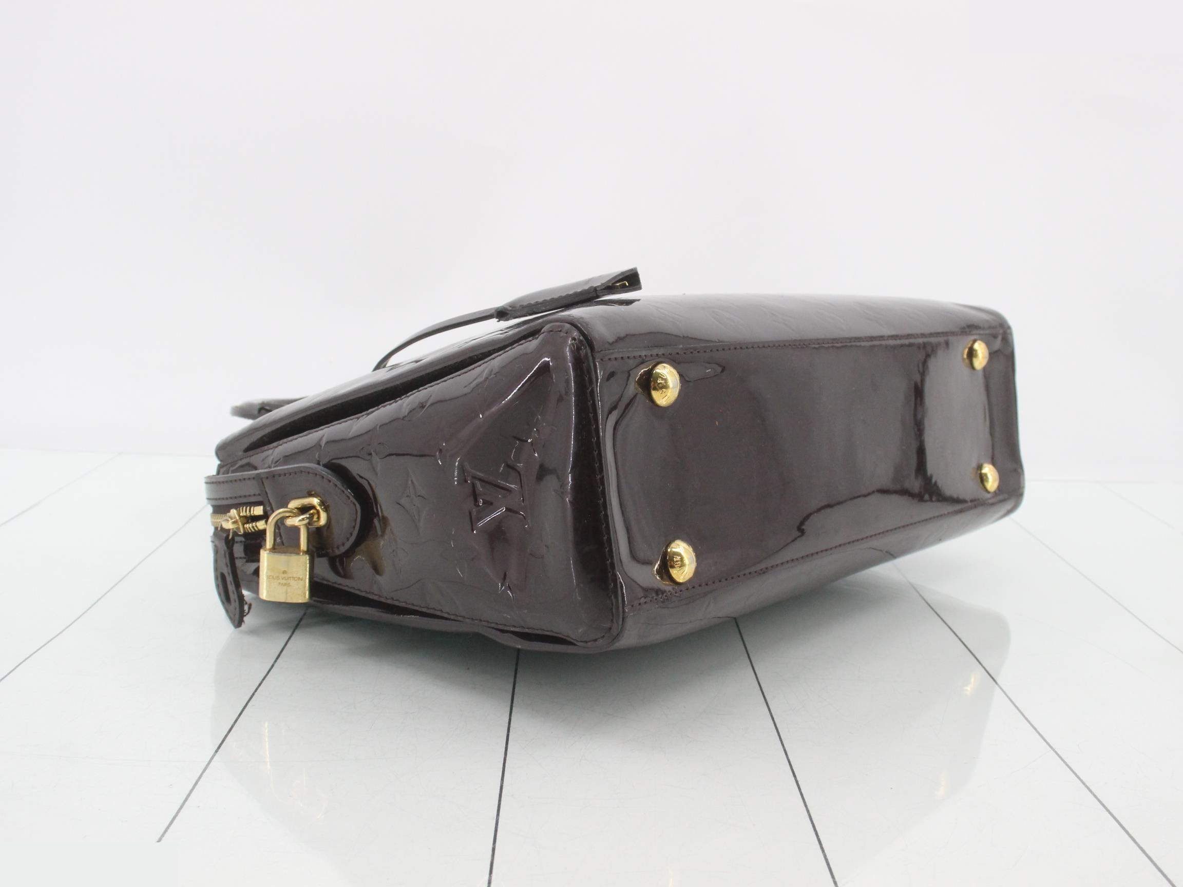 handbag — view 5