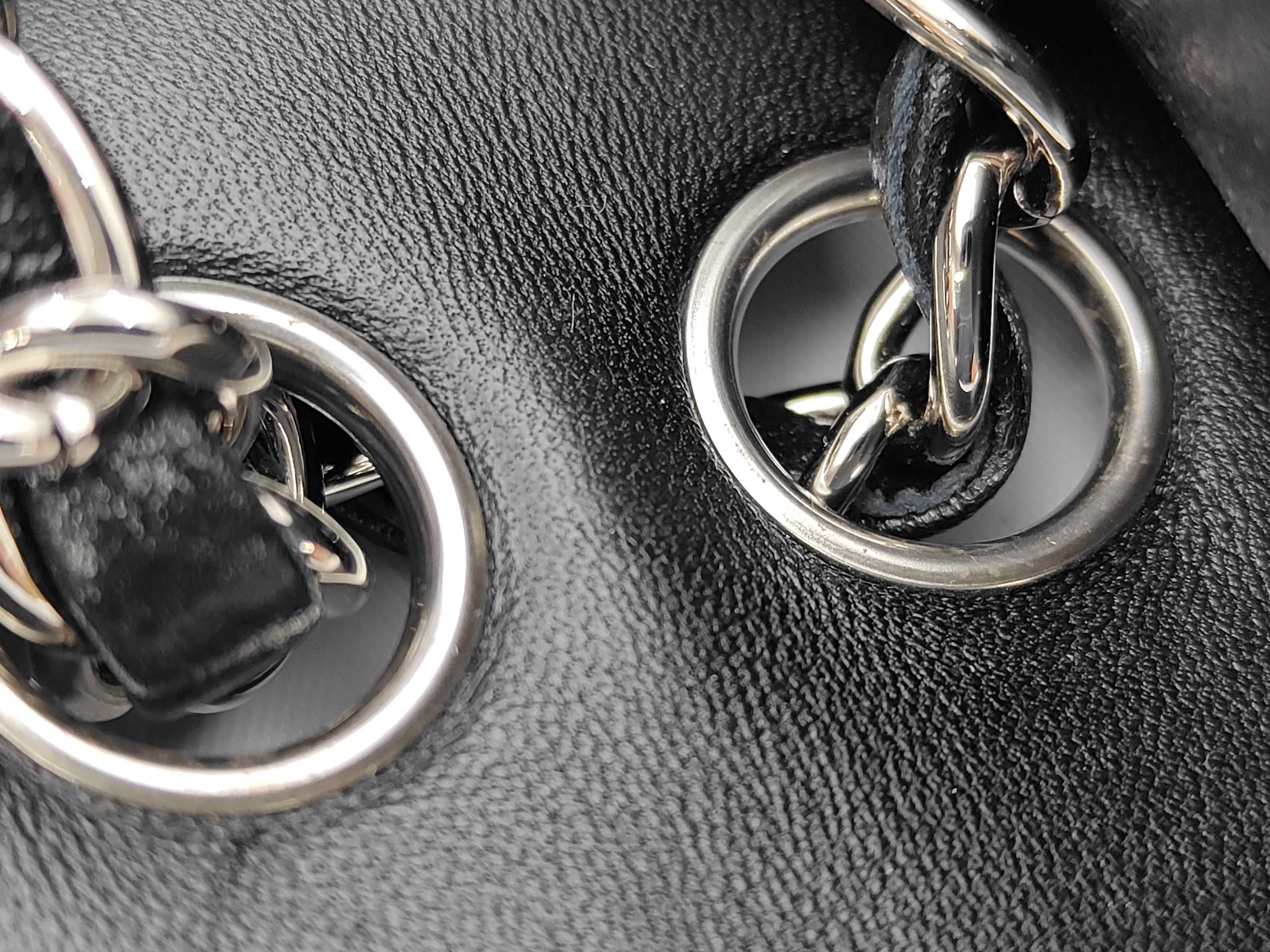 Matelassé 25 Double Flap Lambskin Black Chain Shoulder Bag — view 7