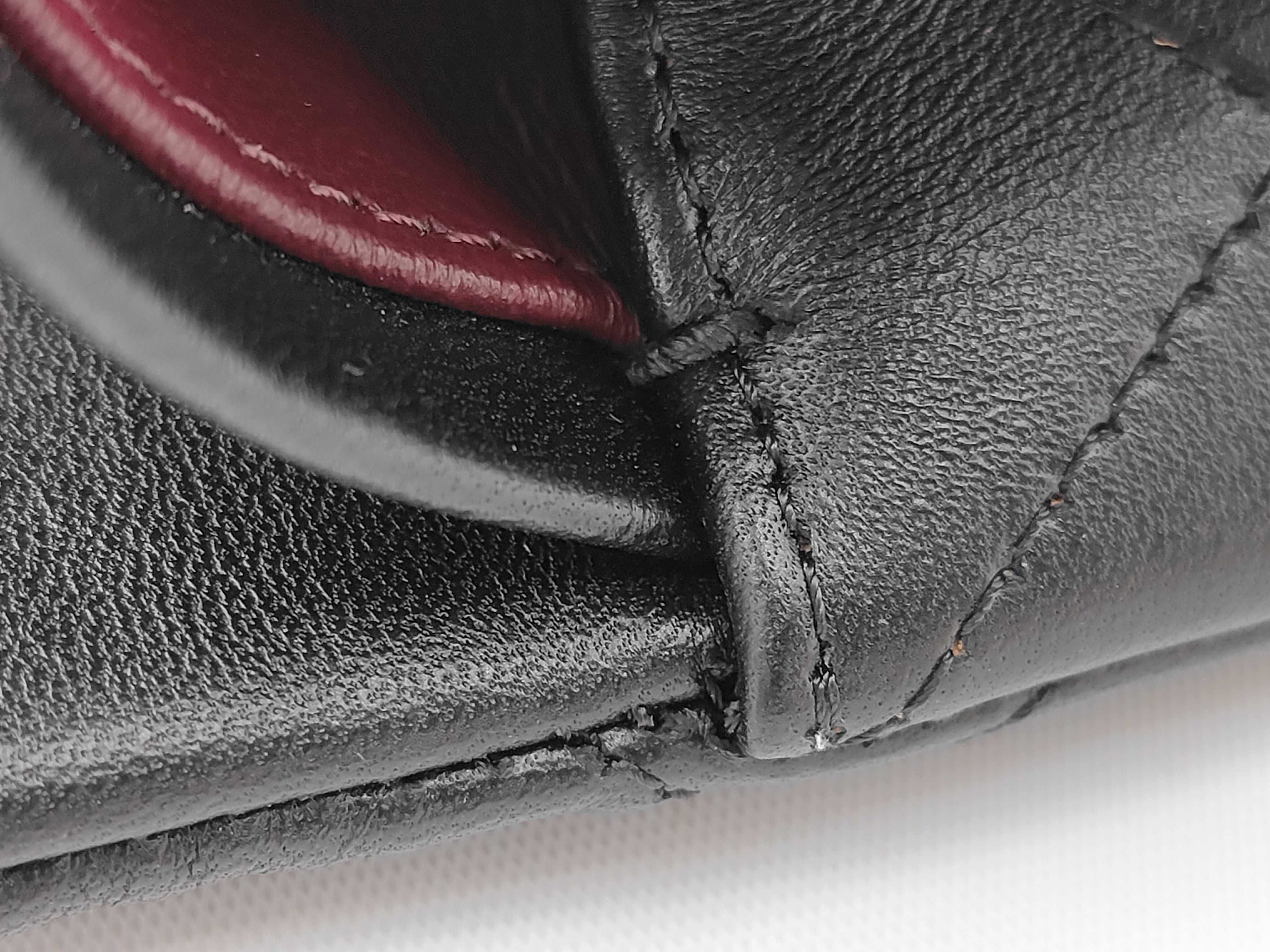 Matelassé 25 Double Flap Lambskin Black Chain Shoulder Bag — view 8