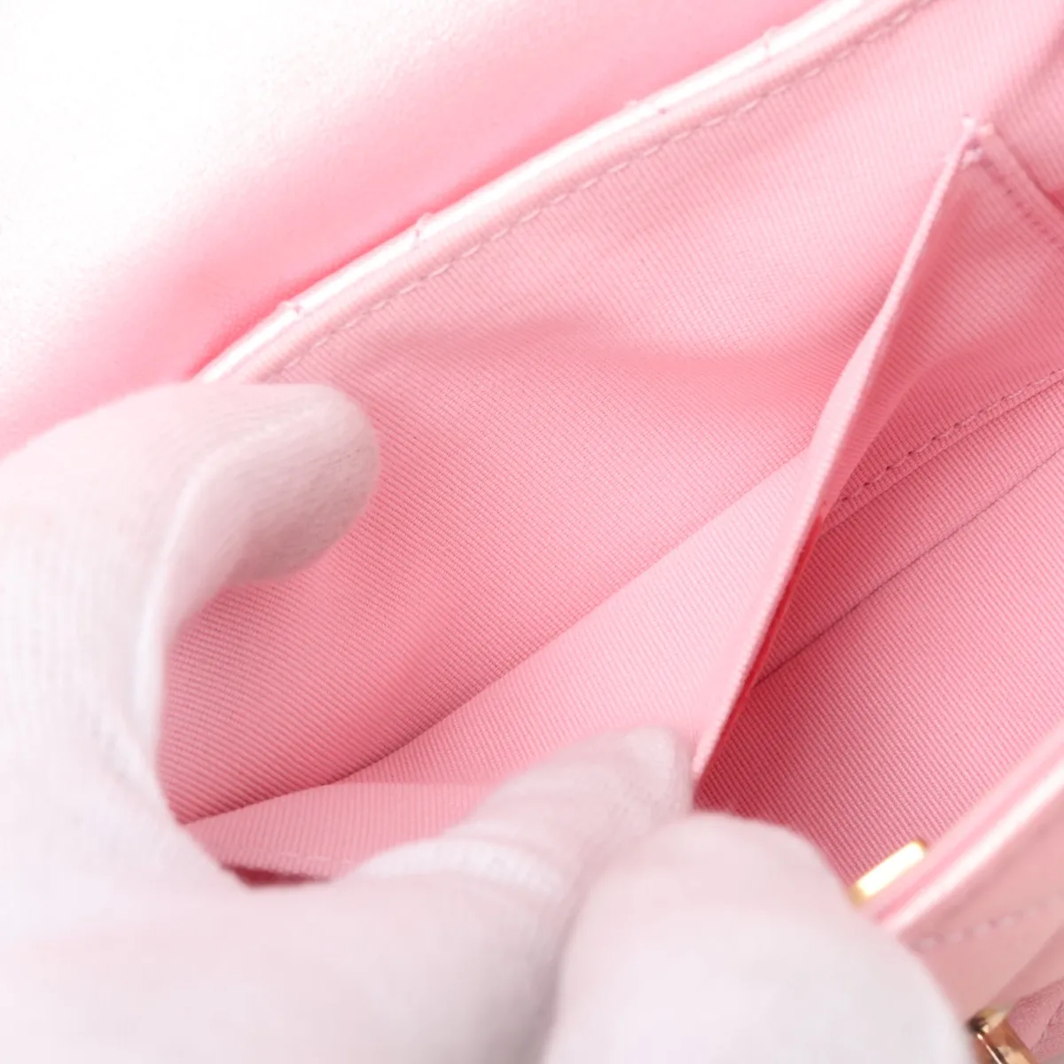 [Individually packaged] Chanel Matelassé Lambskin 2-Way Handbag, Pink with Gold Hardware, L14NH82A, Random Plate — view 6