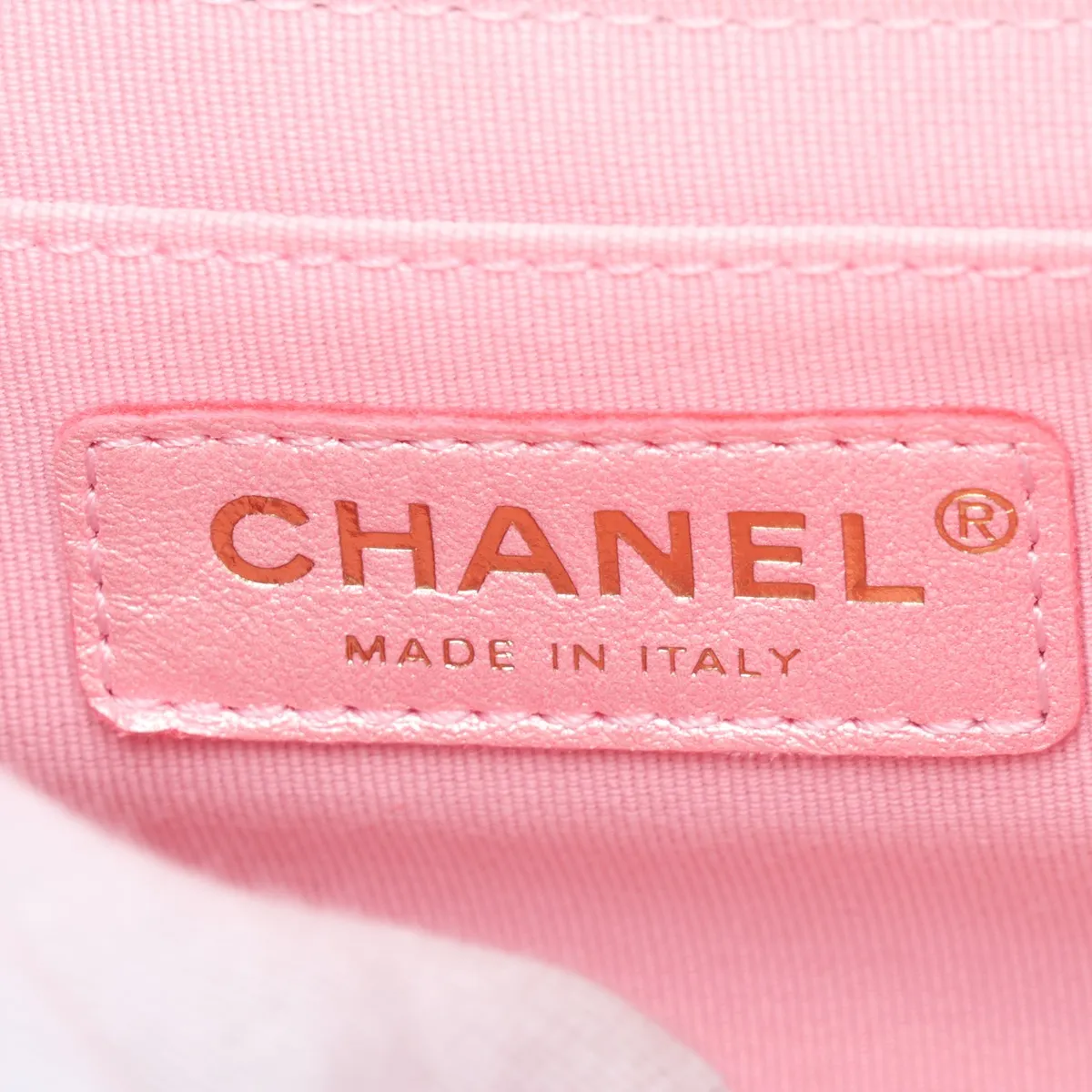 [Individually packaged] Chanel Matelassé Lambskin 2-Way Handbag, Pink with Gold Hardware, L14NH82A, Random Plate — view 7
