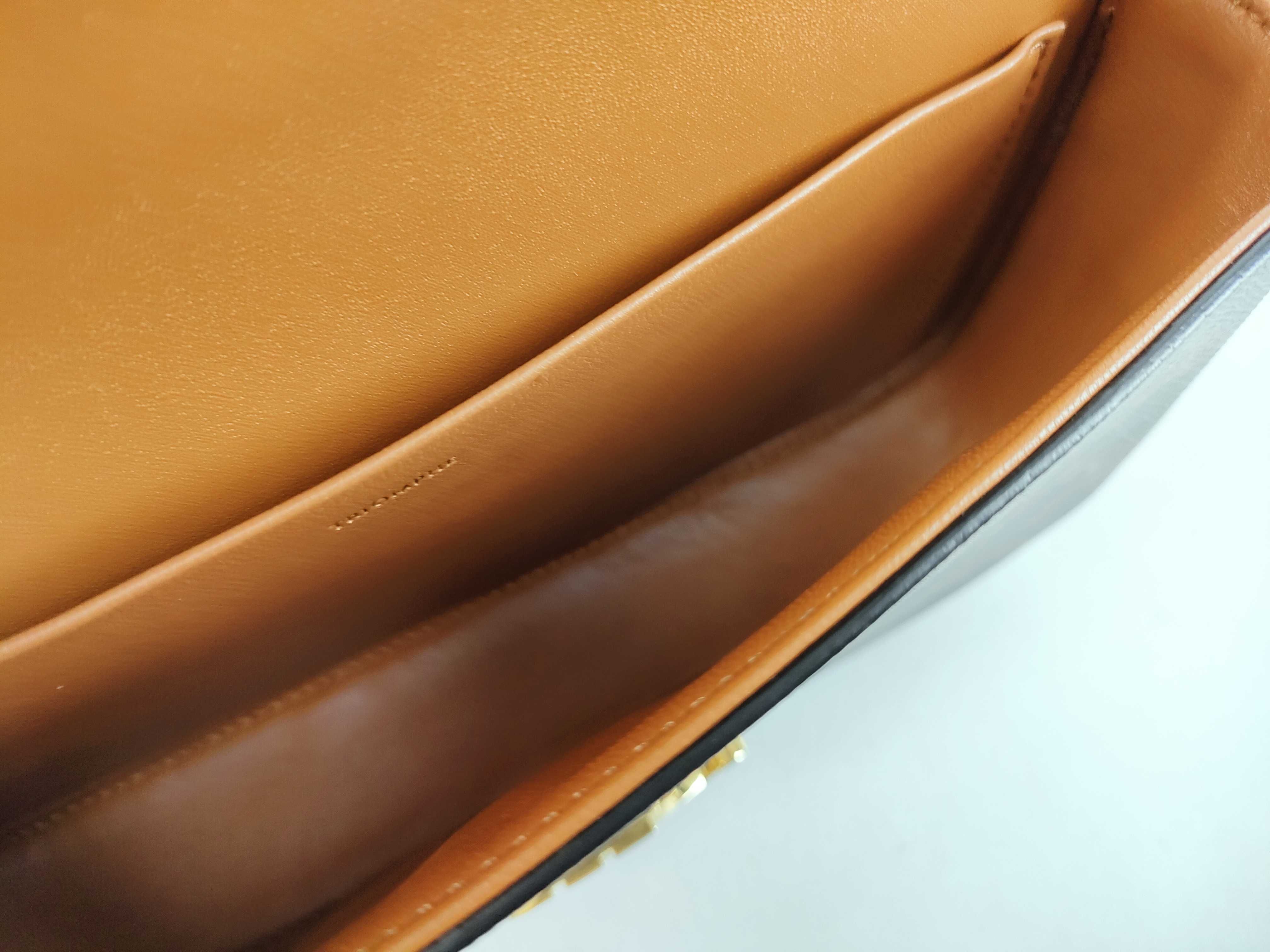 Triomphe Shoulder Bag — view 9