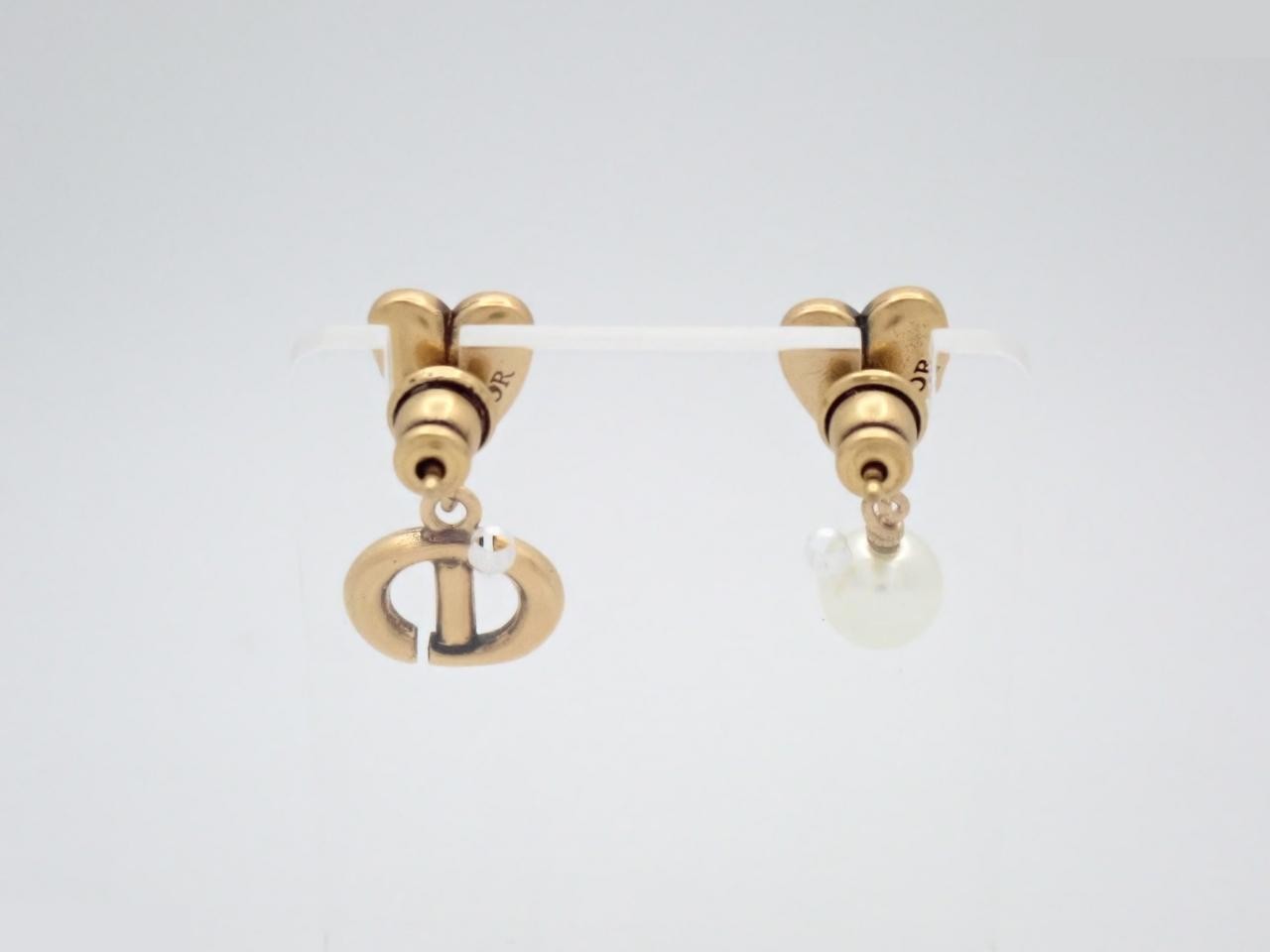 Gold earrings — view 2