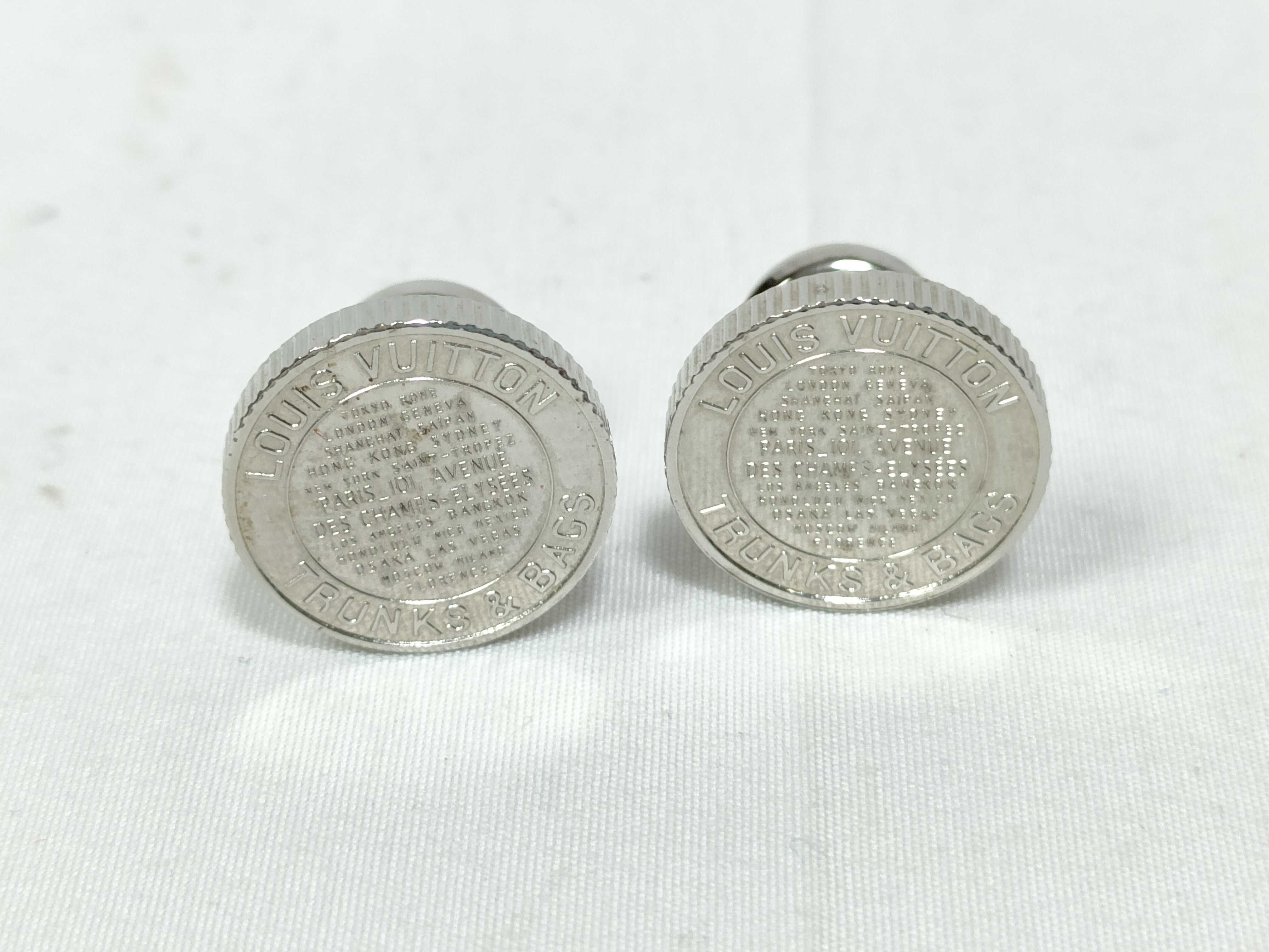 M63673 Silver Metal PVC Bouton de Manchette Medallion Cufflinks Tie Clip & Cufflinks — view 2
