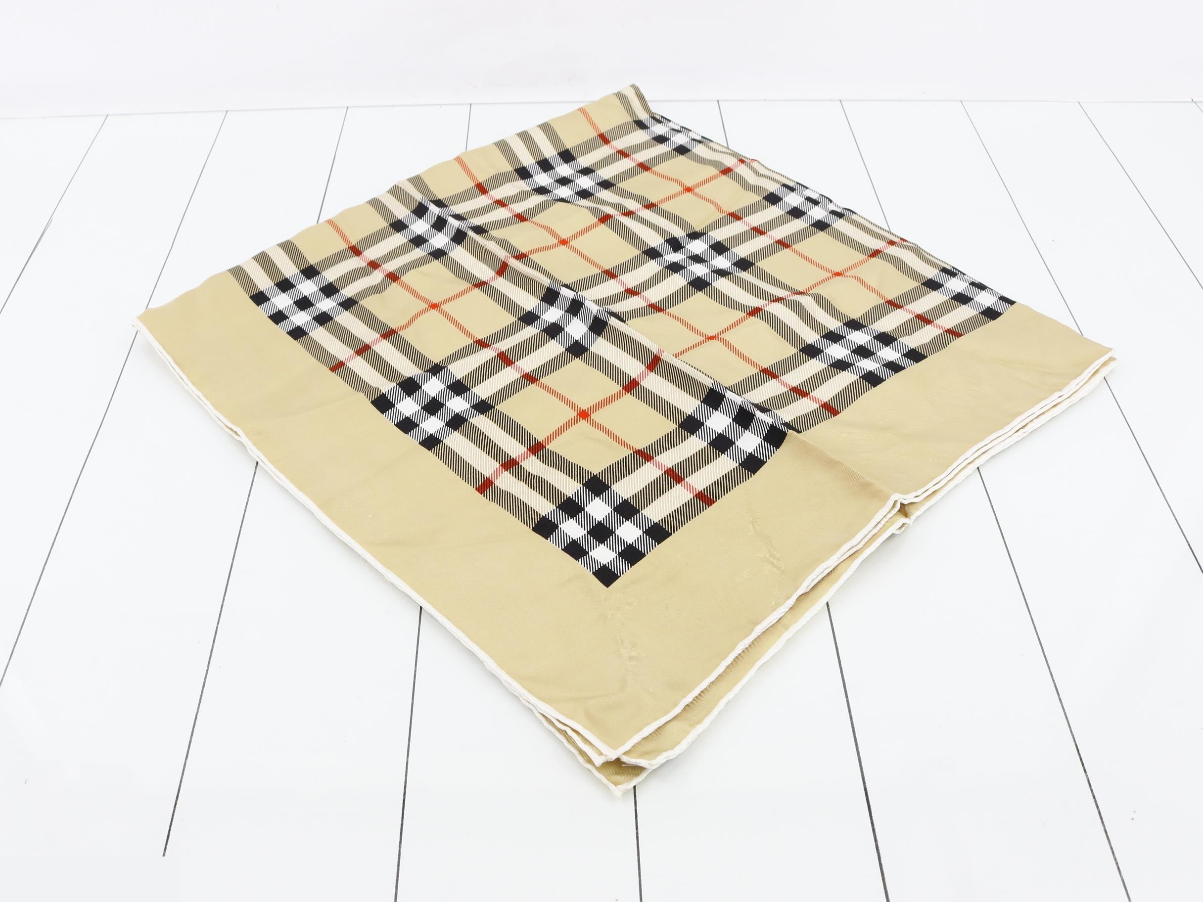 scarf — view 2