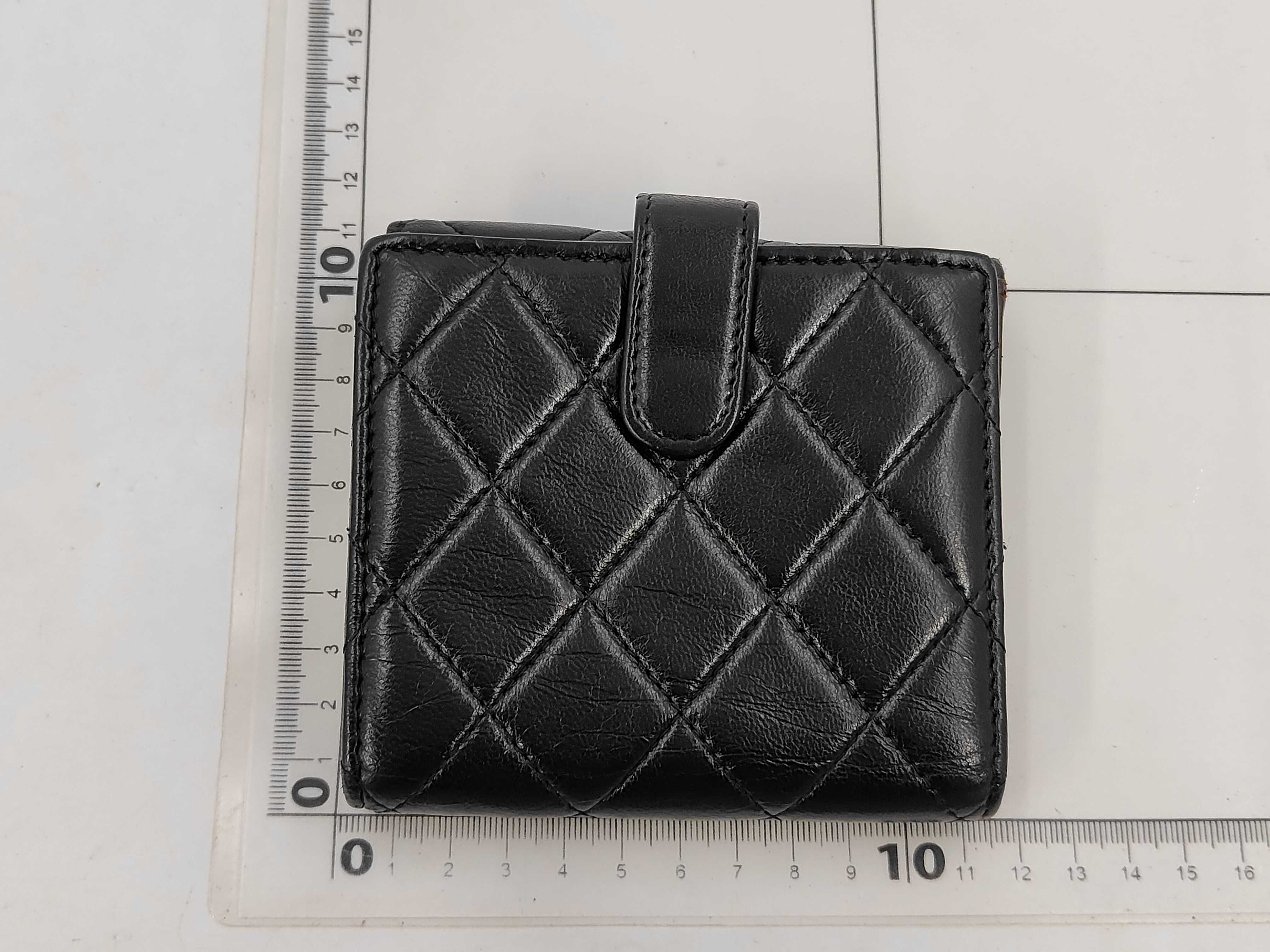 Matelassé Lambskin Bi-fold Wallet with Double Snap Closure, Seal/Card/Serial Number 21 Series, Dust Bag Included — view 2