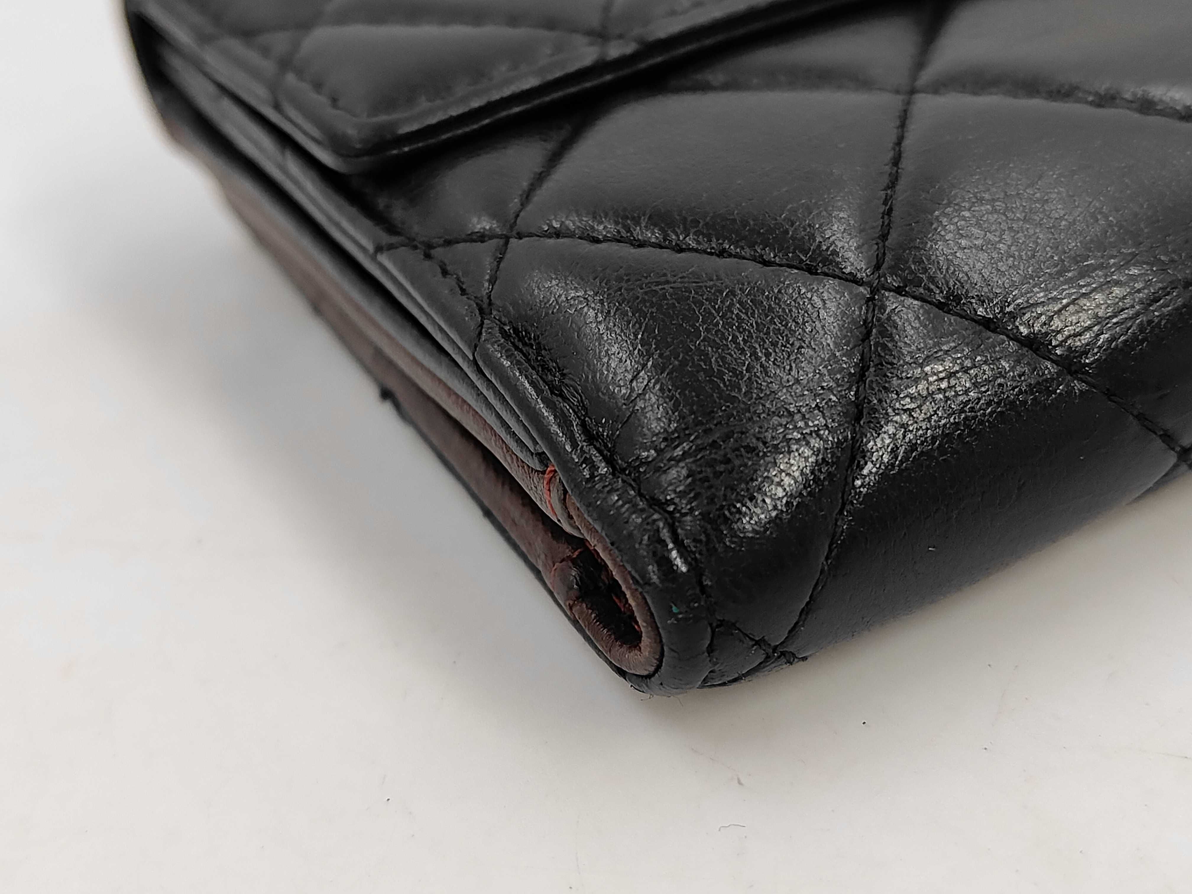 Matelassé Lambskin Bi-fold Wallet with Double Snap Closure, Seal/Card/Serial Number 21 Series, Dust Bag Included — view 3