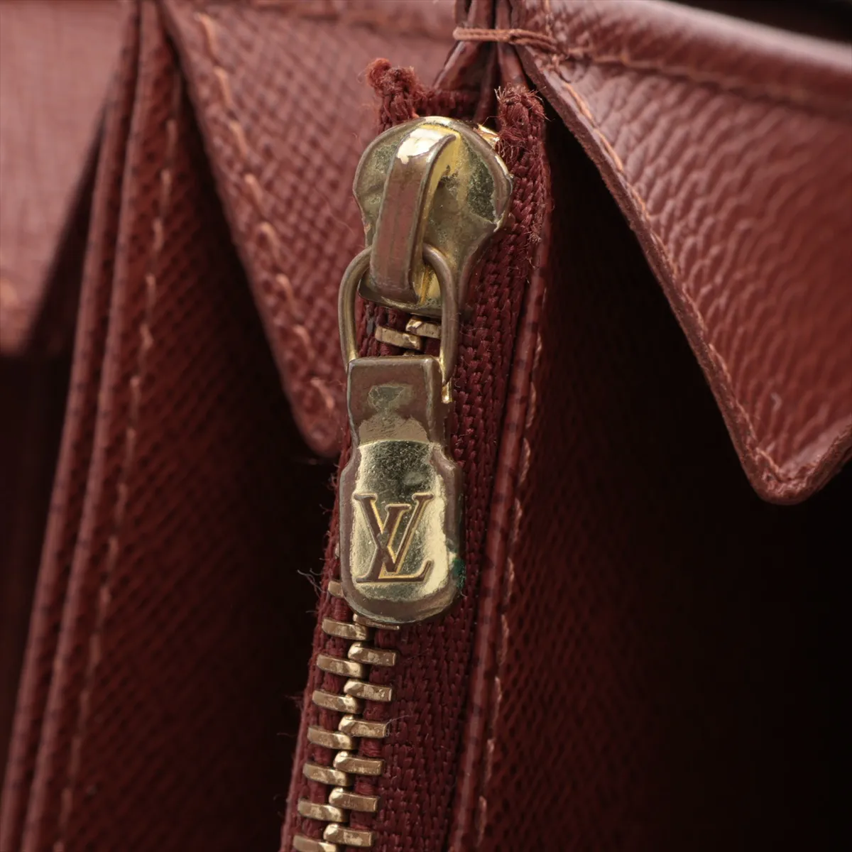 Monogram Zippy Wallet M60017 CA1026 Brown Round Zip Wallet — view 12