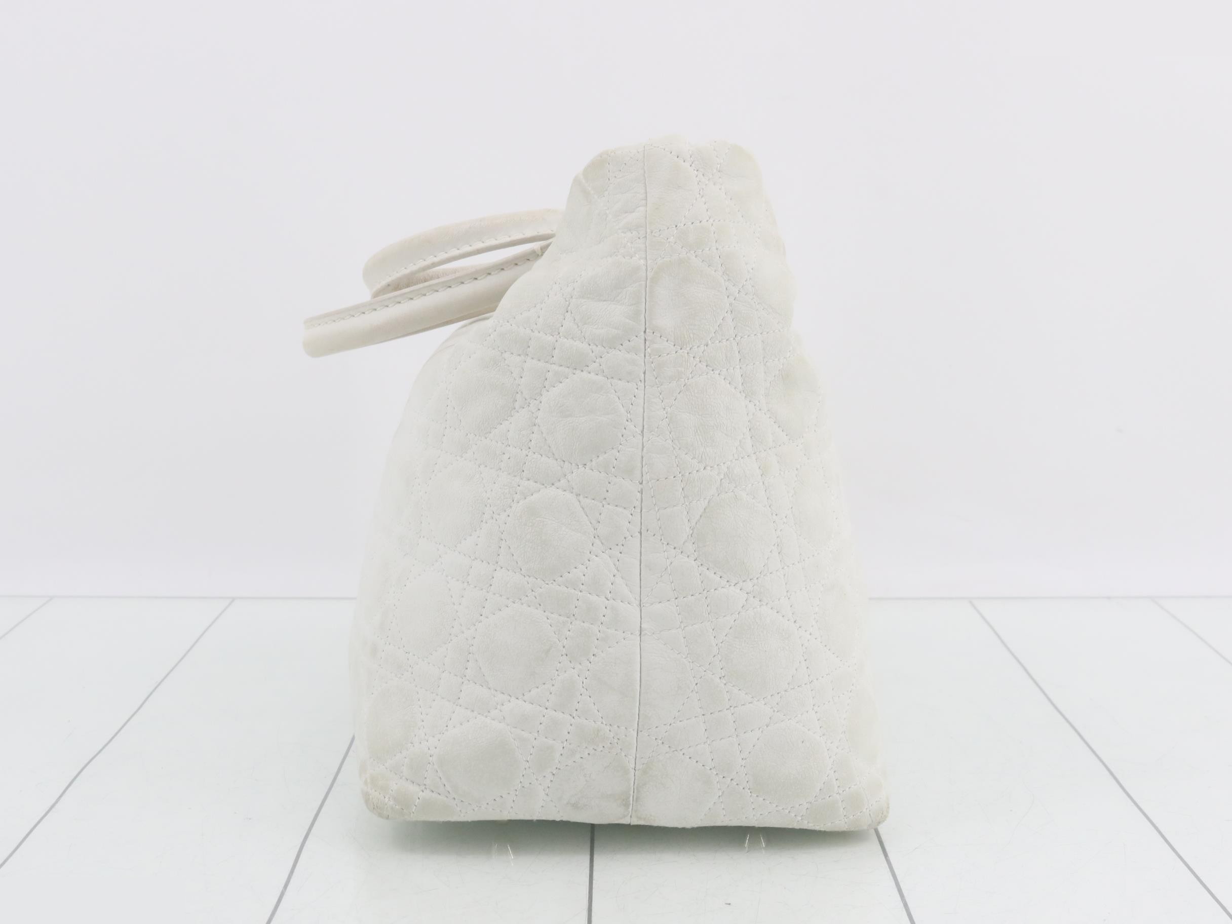 handbag — view 4