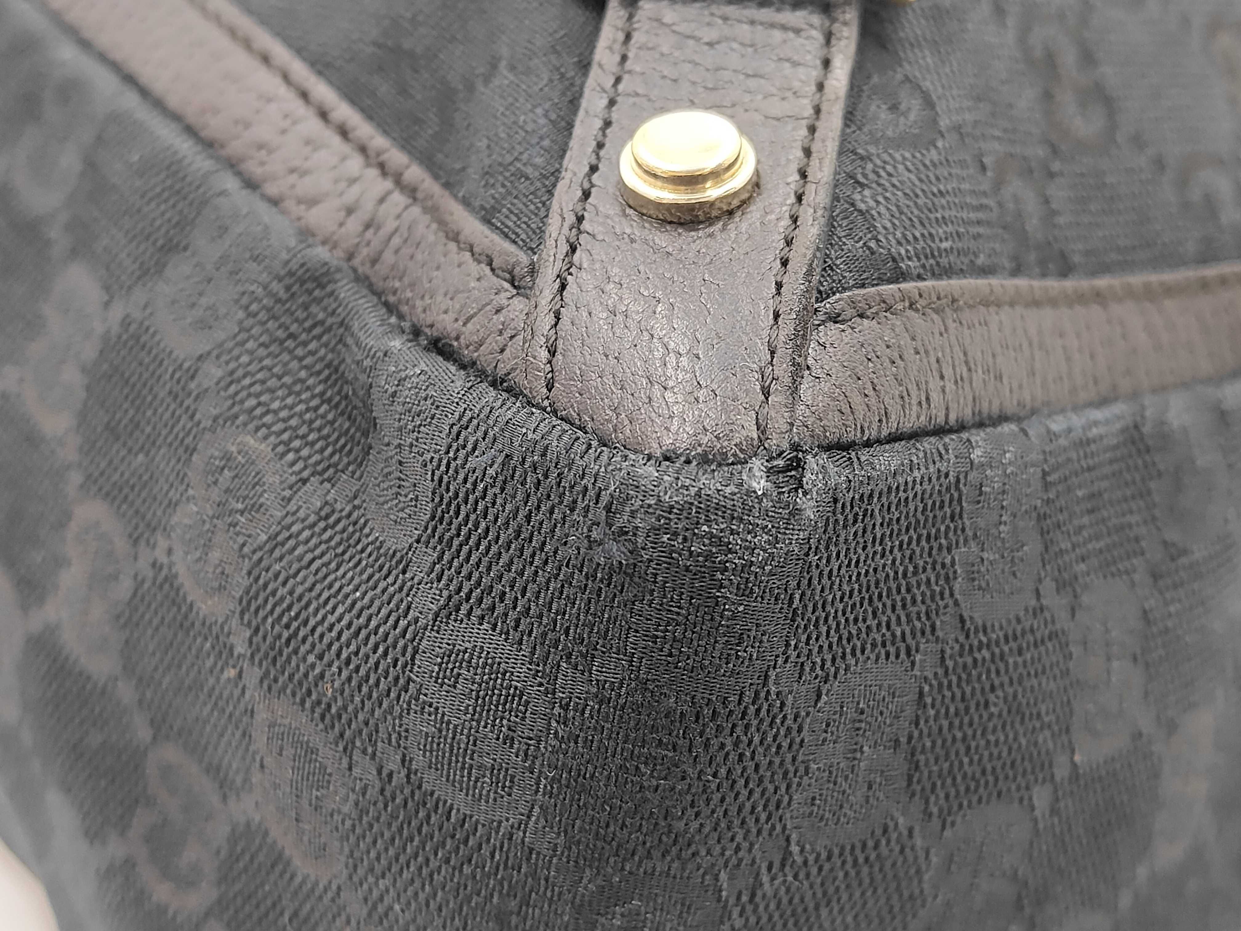 GG Canvas Abbey GG Canvas Tote Bag — view 6