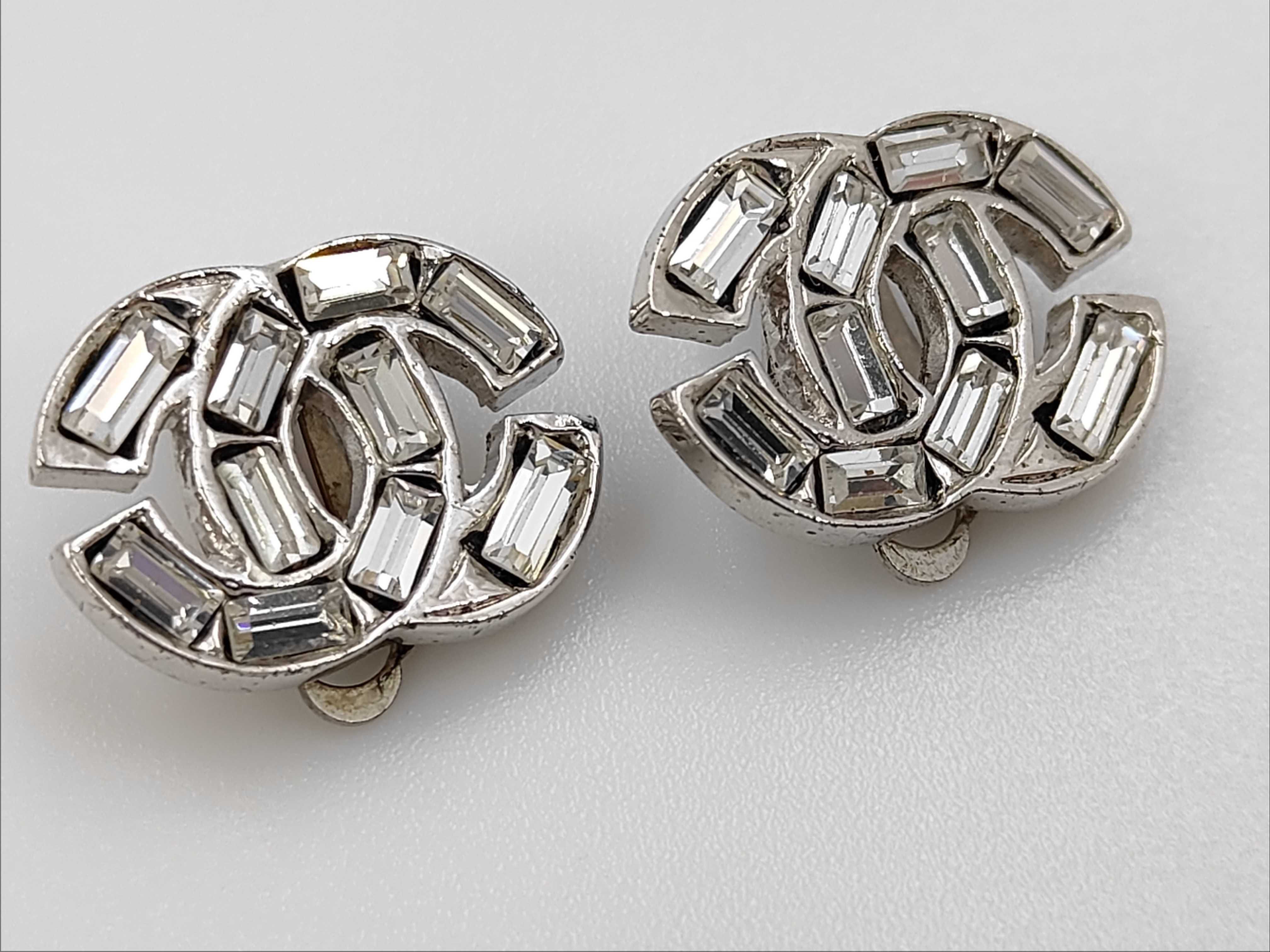 Earrings 01P Earrings — view 7