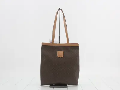 Other lines: Bags and tote bags