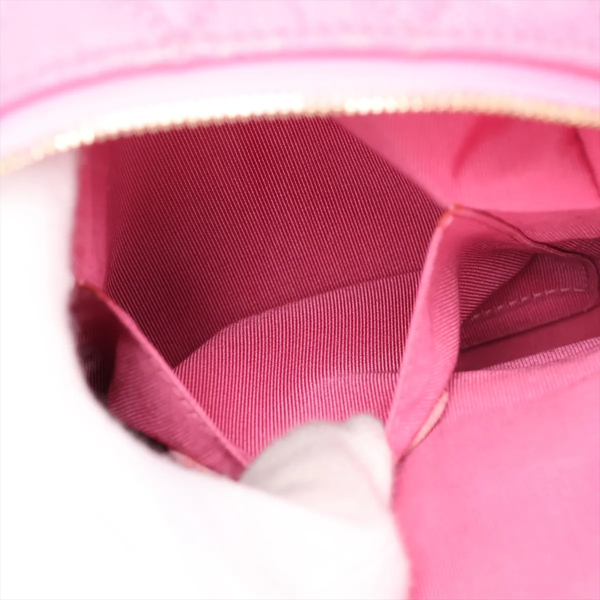 Matelassé Caviar Skin Chain Backpack, Pink with Gold Hardware, 26925387, Serial Number 26 — view 9