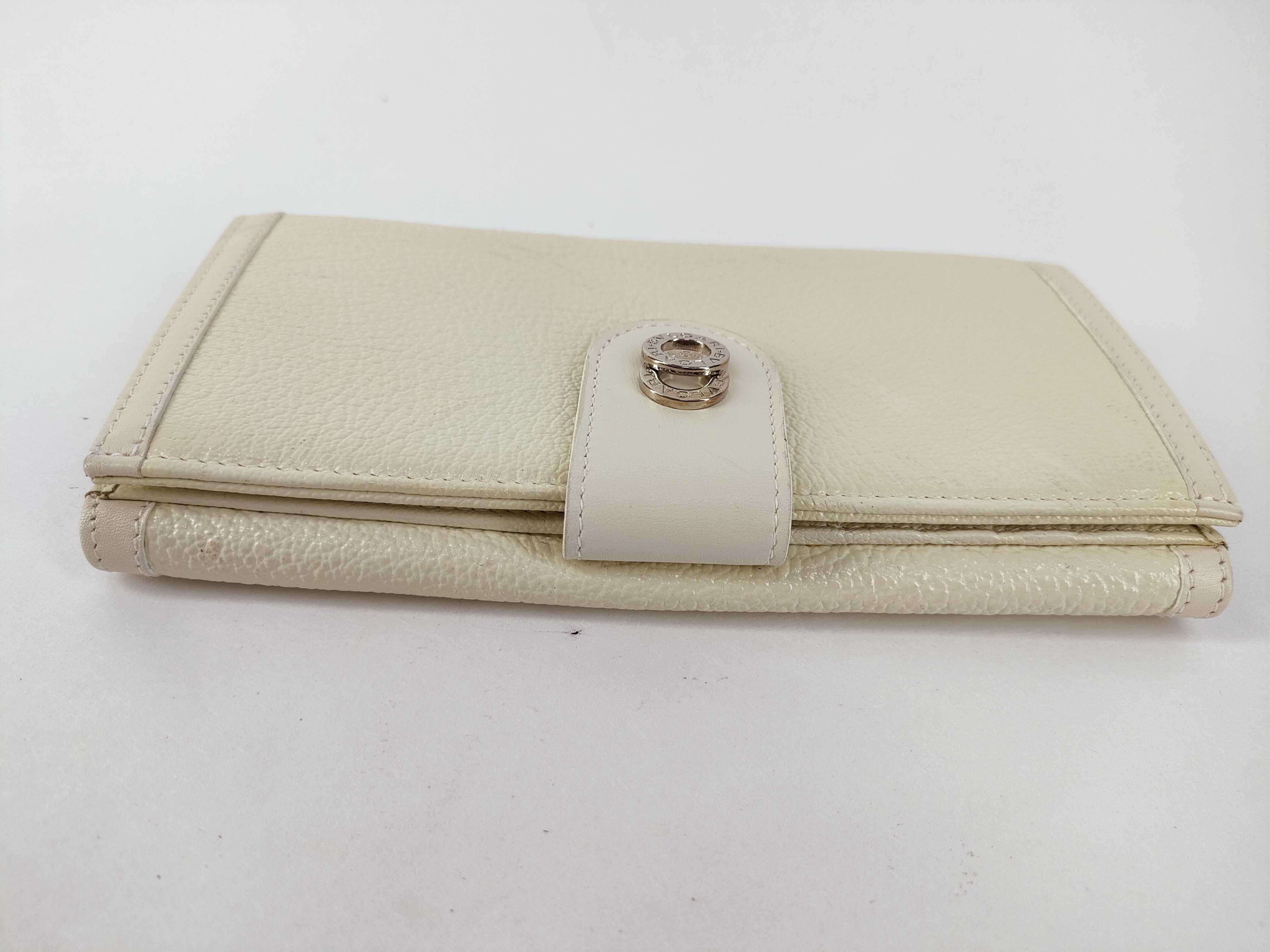 Bulgari long wallet, white wallet — view 5