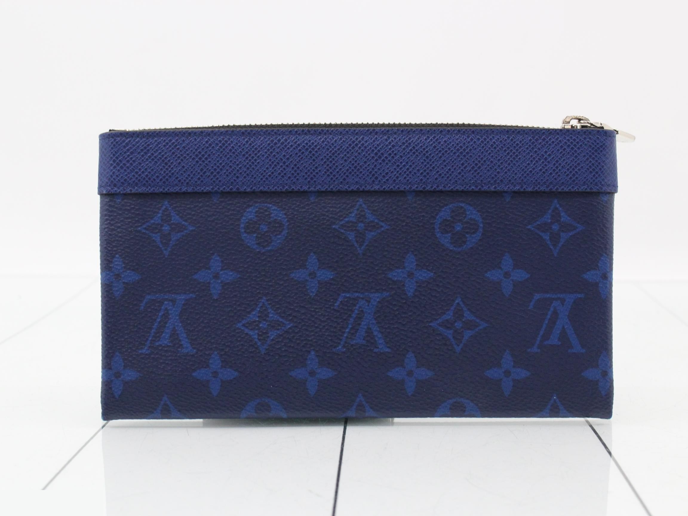 Discovery PM Pochette, Cobalt — view 2