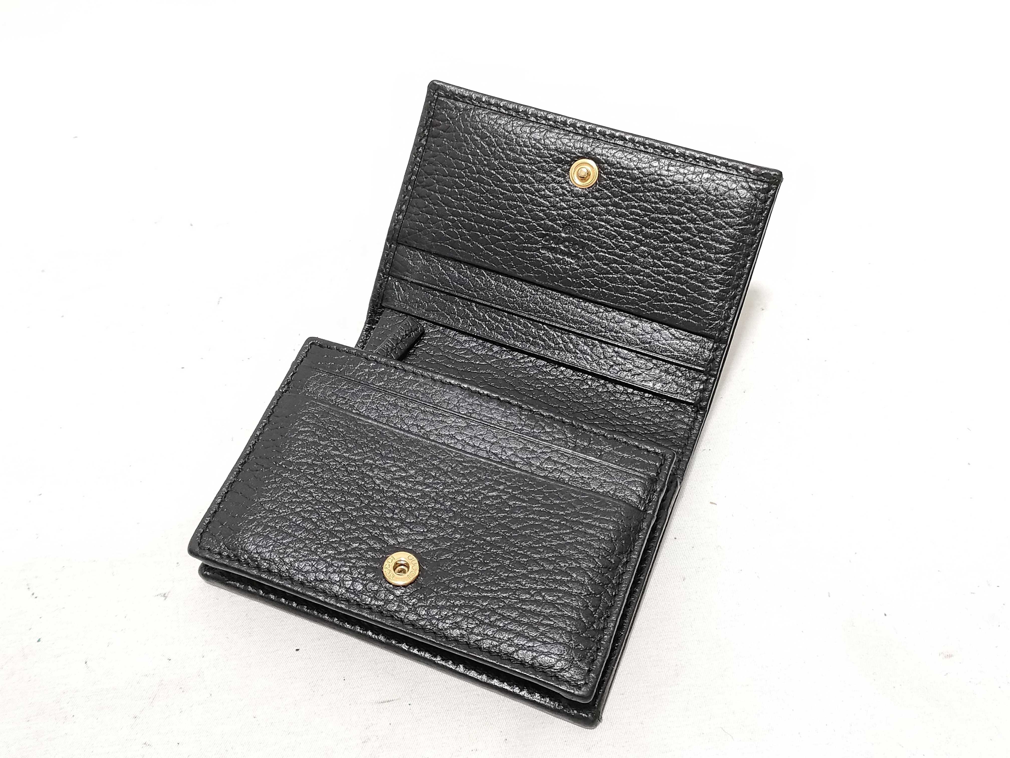 bi-fold wallet — view 12