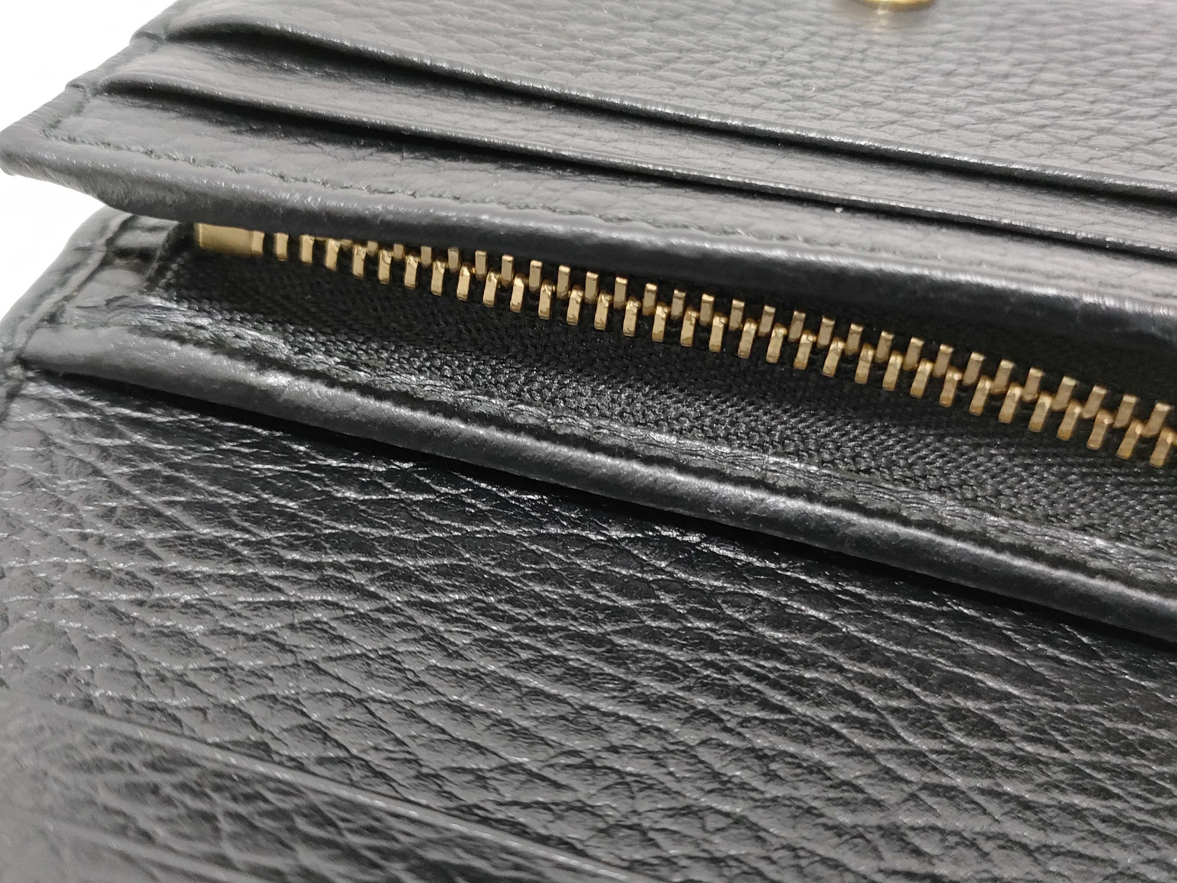 bi-fold wallet — view 9