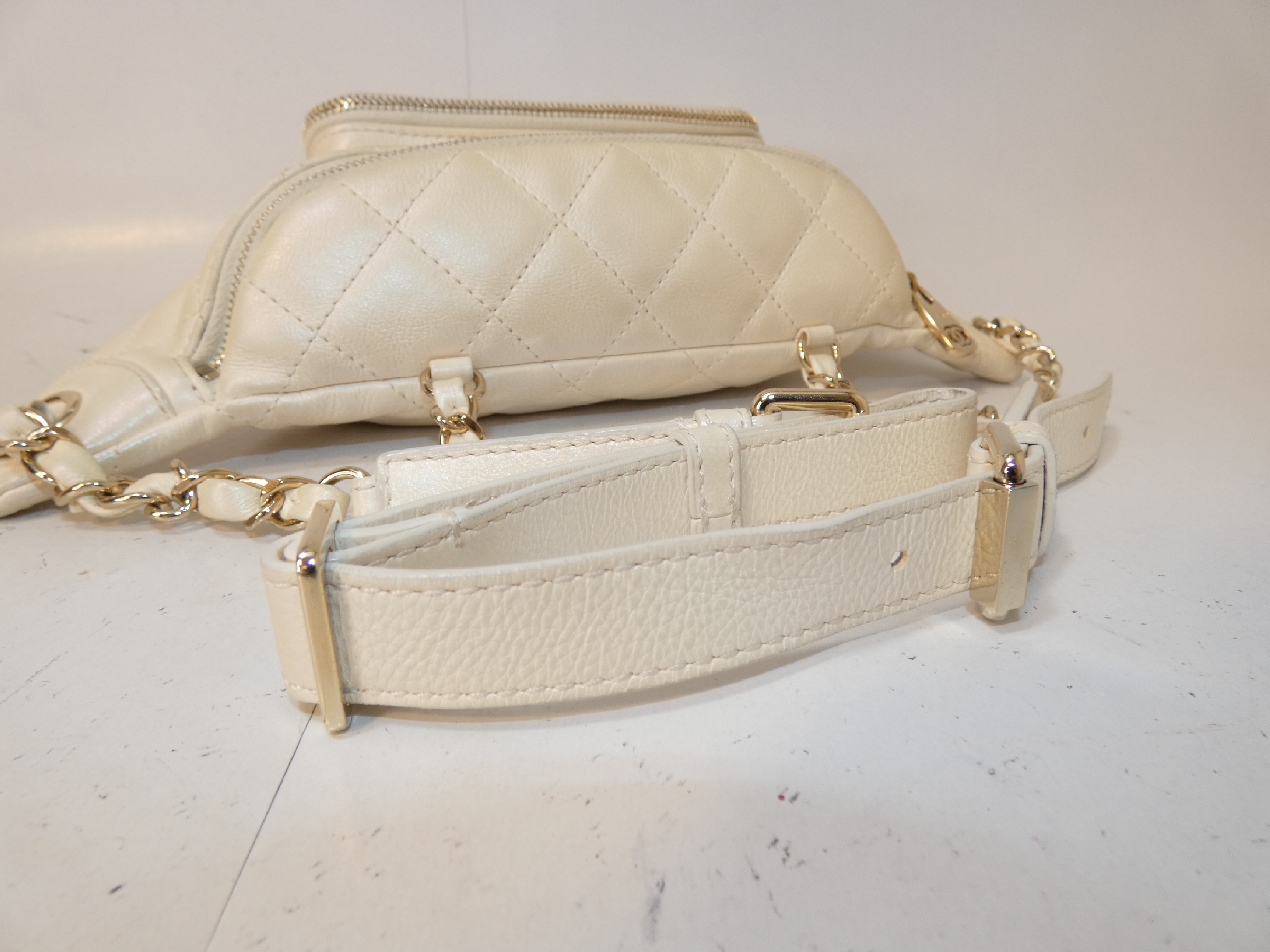 2-way Matelassé Chain Handbag — view 4