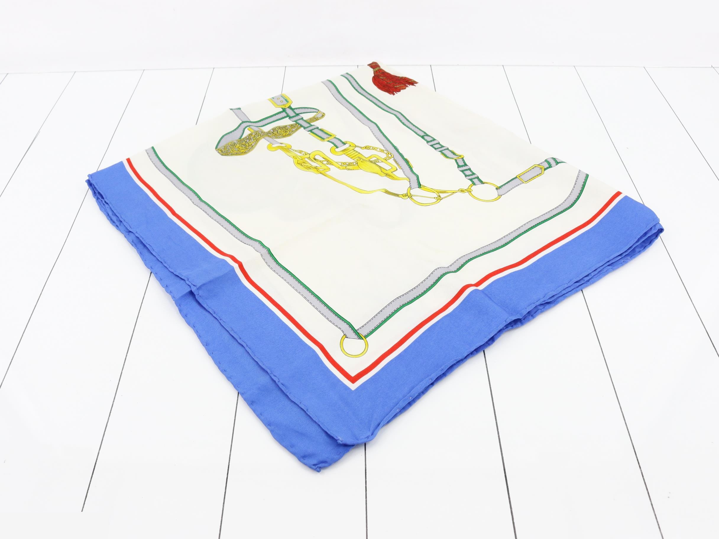 large scarf — view 2