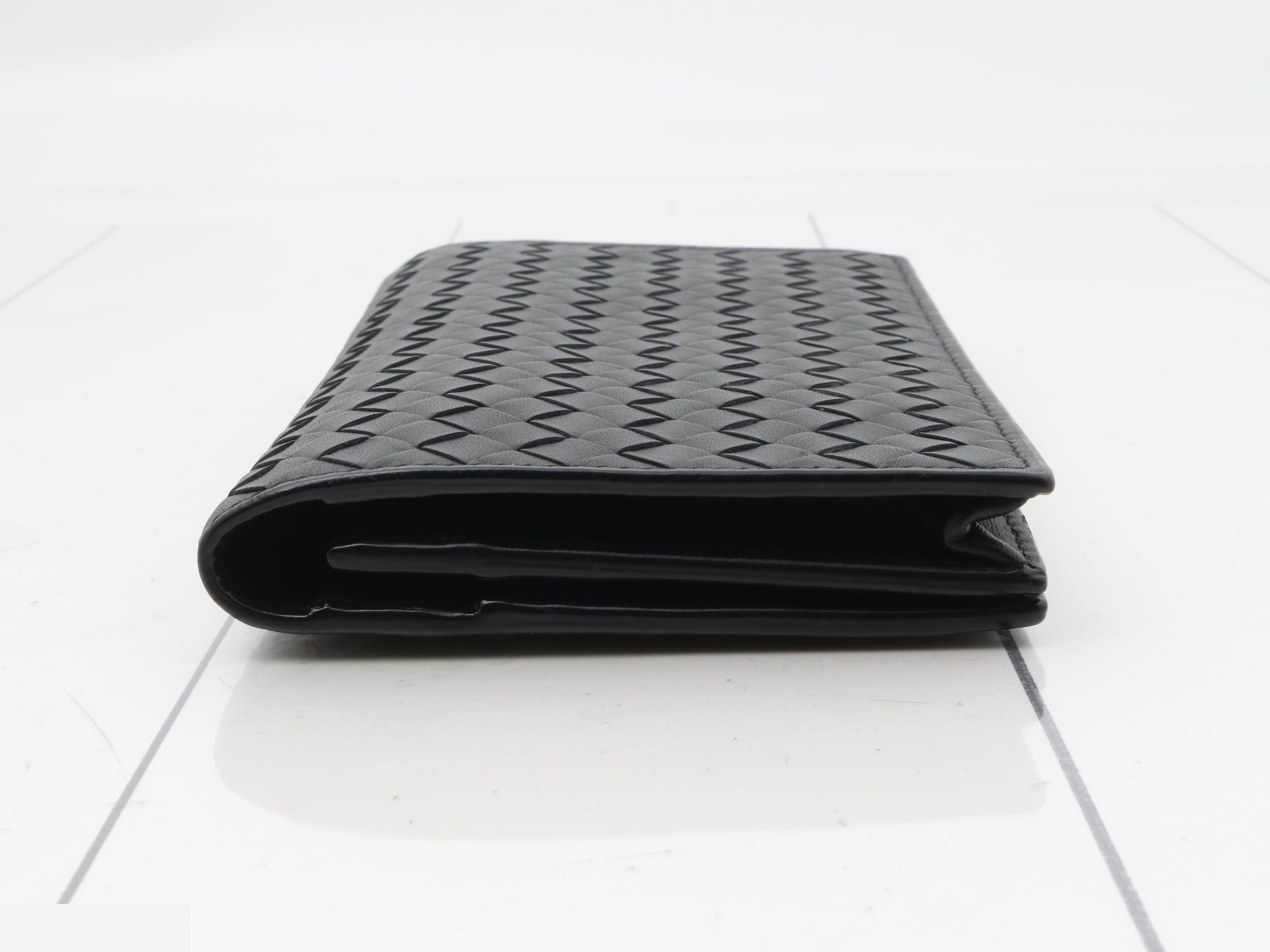Intrecciato Leather Bi-fold Long Wallet, Black — view 3