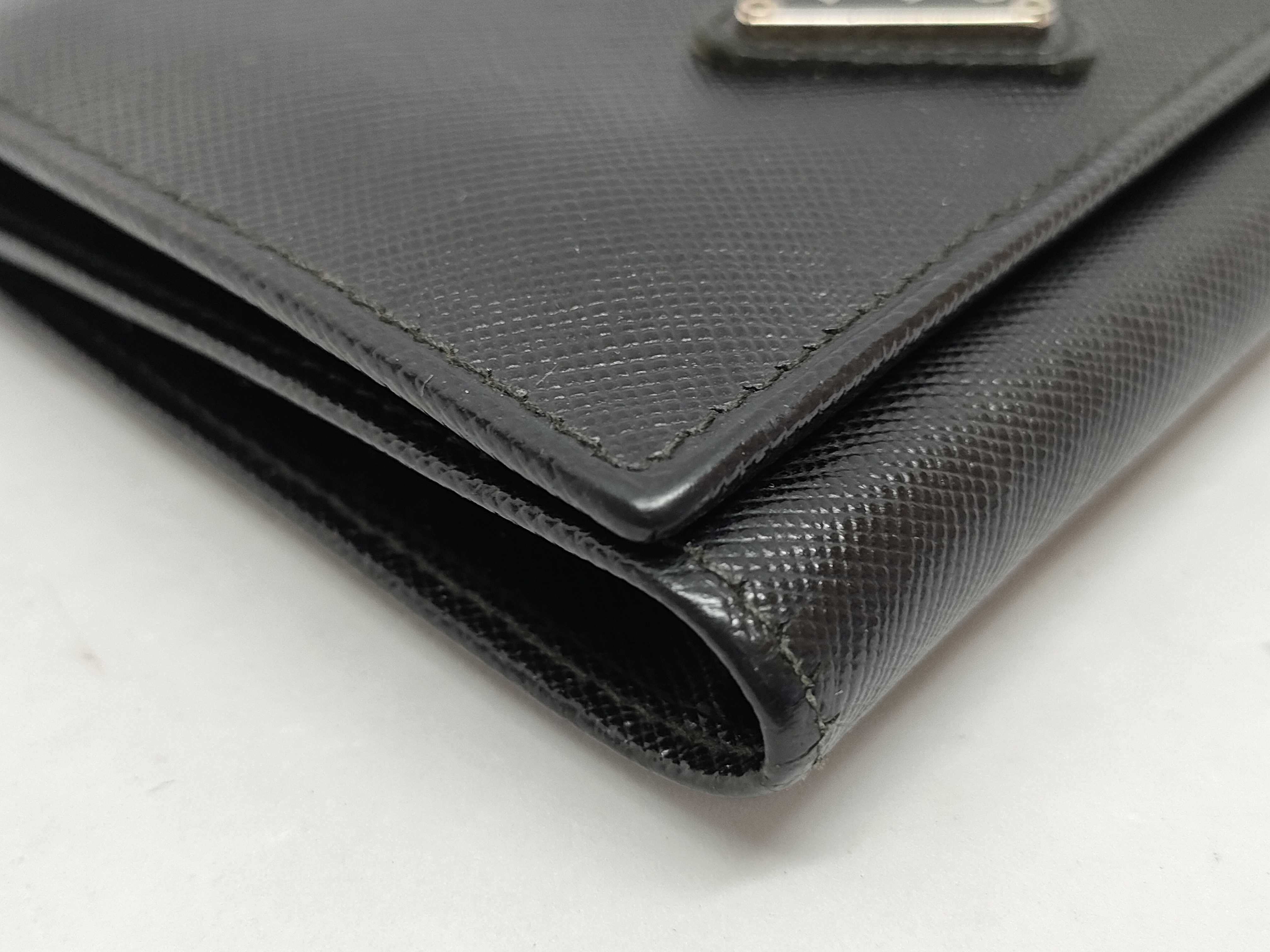 wallet — view 3