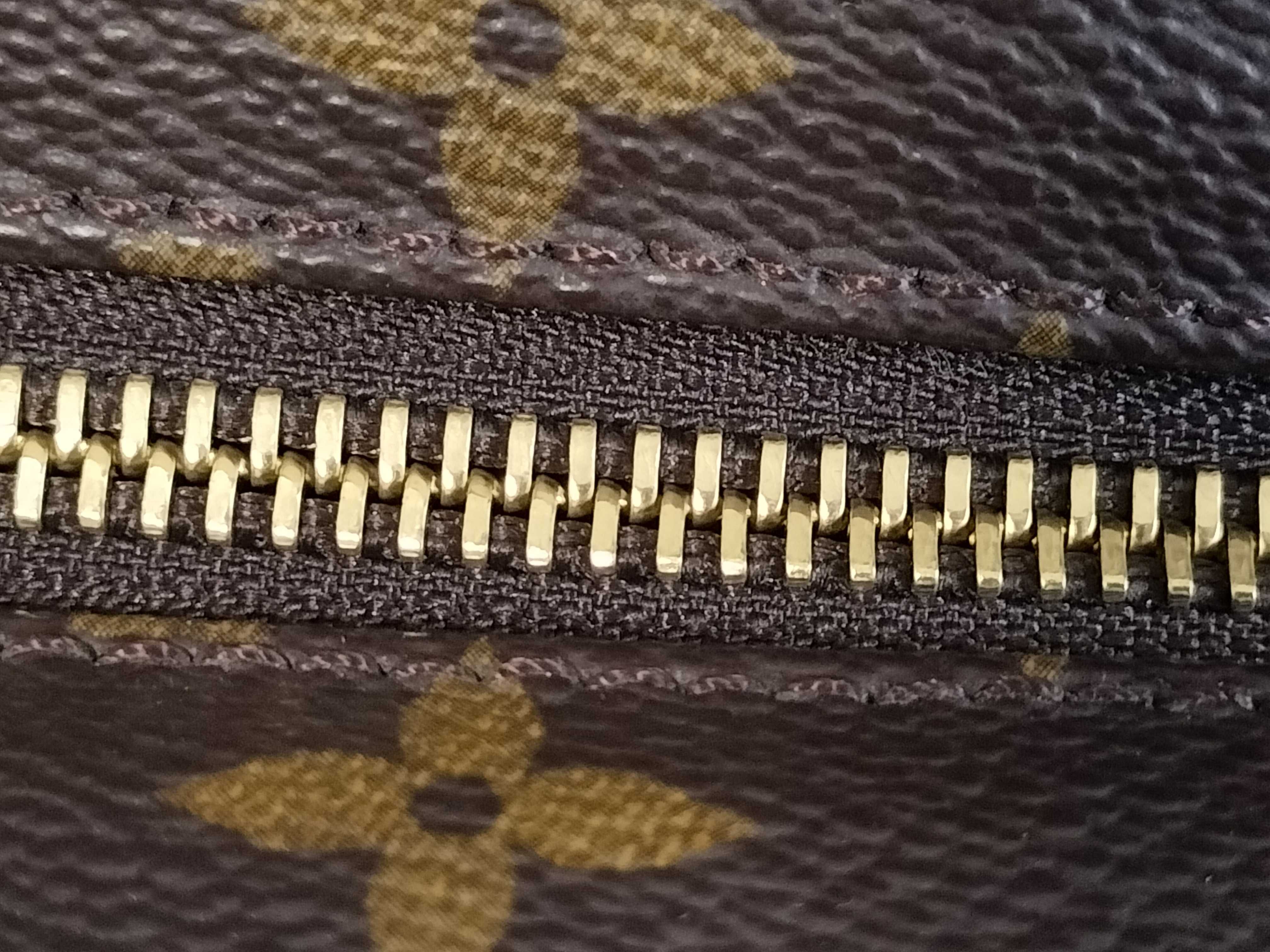 Monogram M51155 Luco Tote Bag — view 14