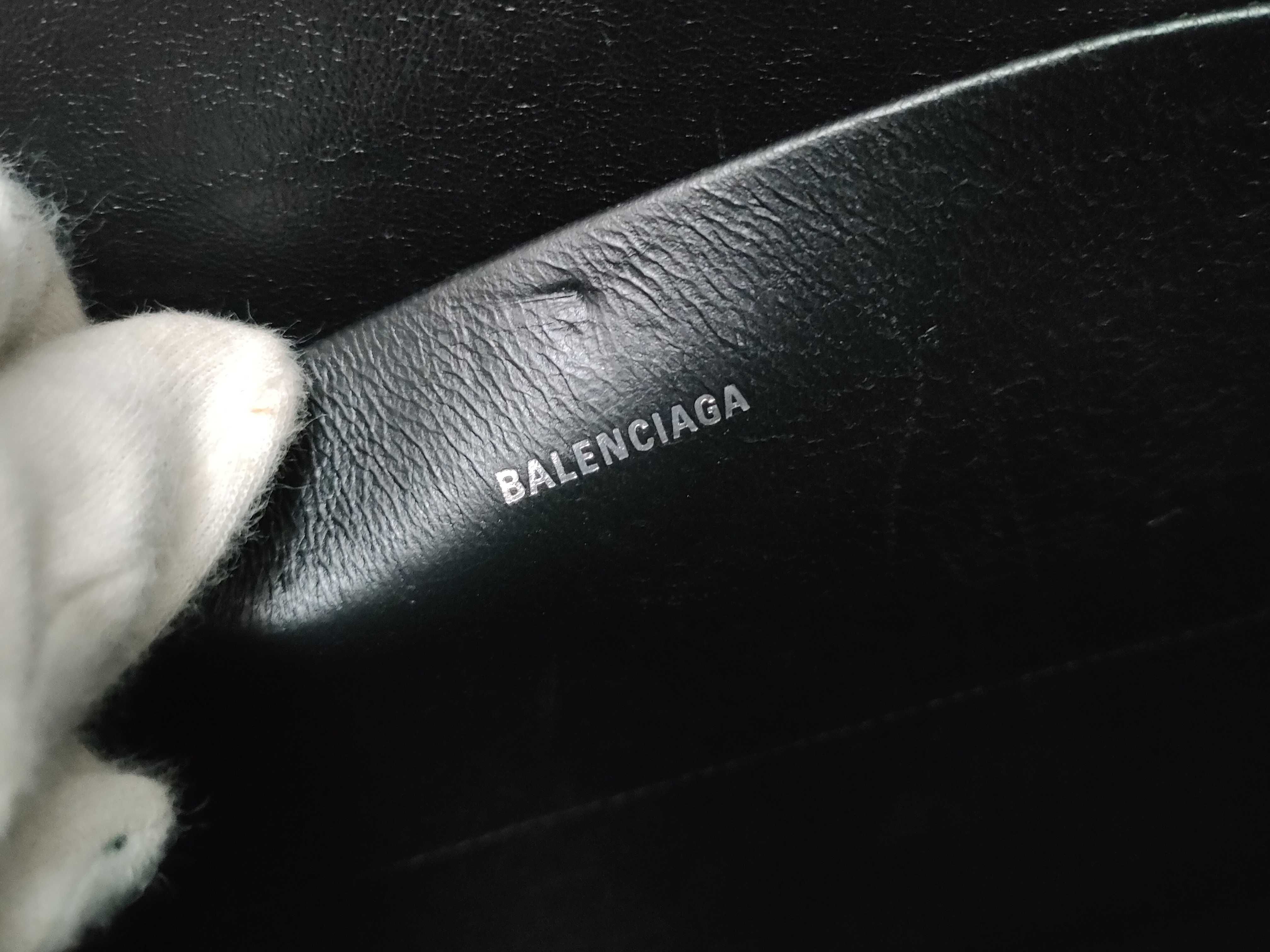 Logo Clutch Bag Black — view 10