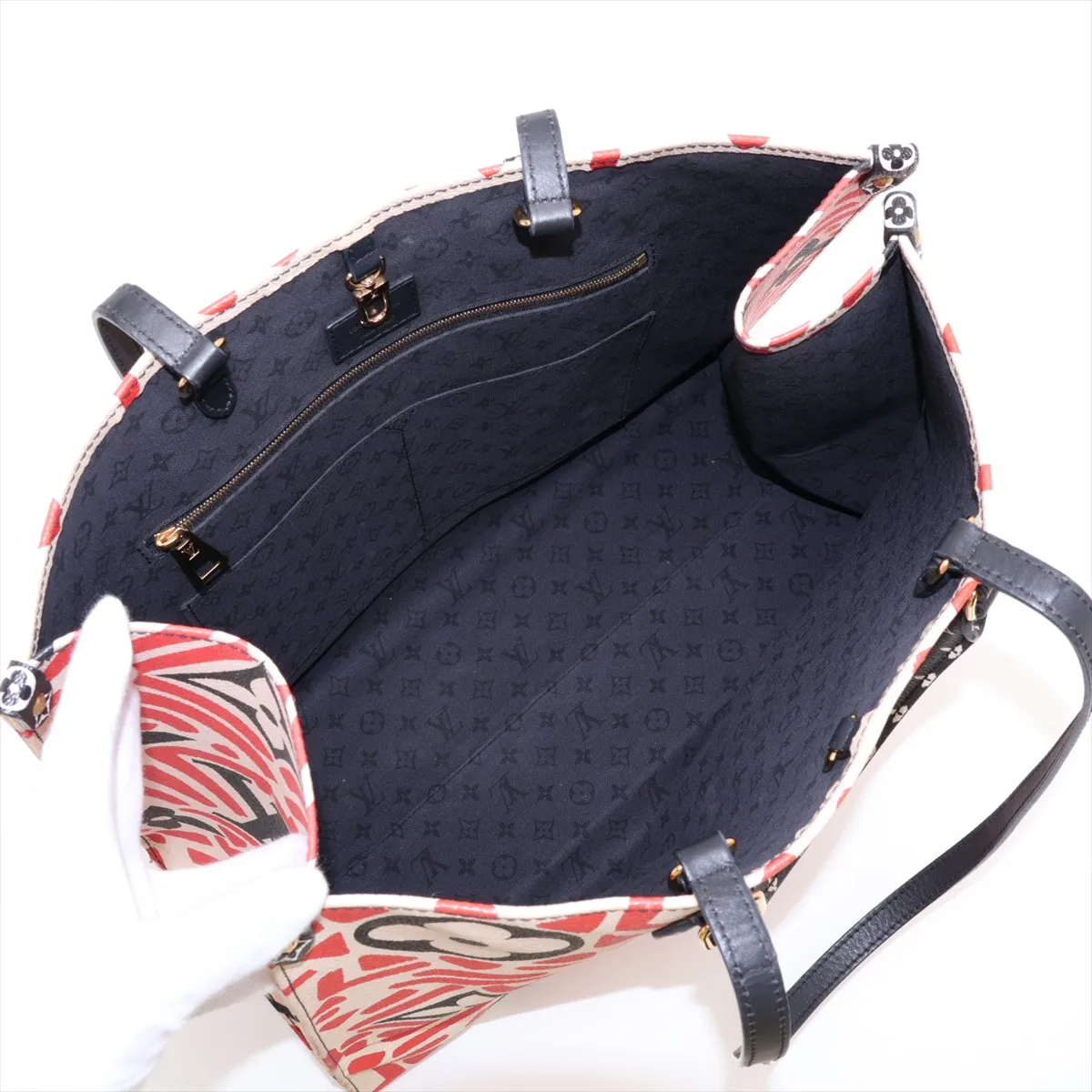 LV Crafty OnTheGo GM M45358 FN2260 Red x Black (RFID detected) — view 9